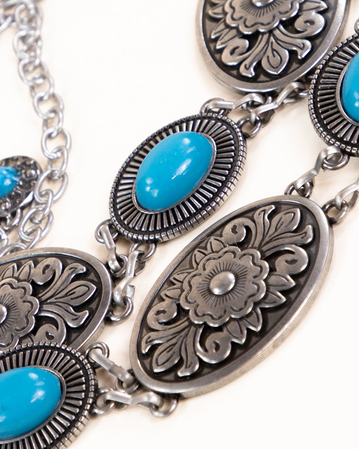 Classic Western Concho Chain Belt