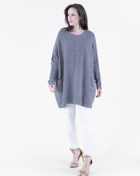 Minimalist Batwing Center Seam Pullover Sweater