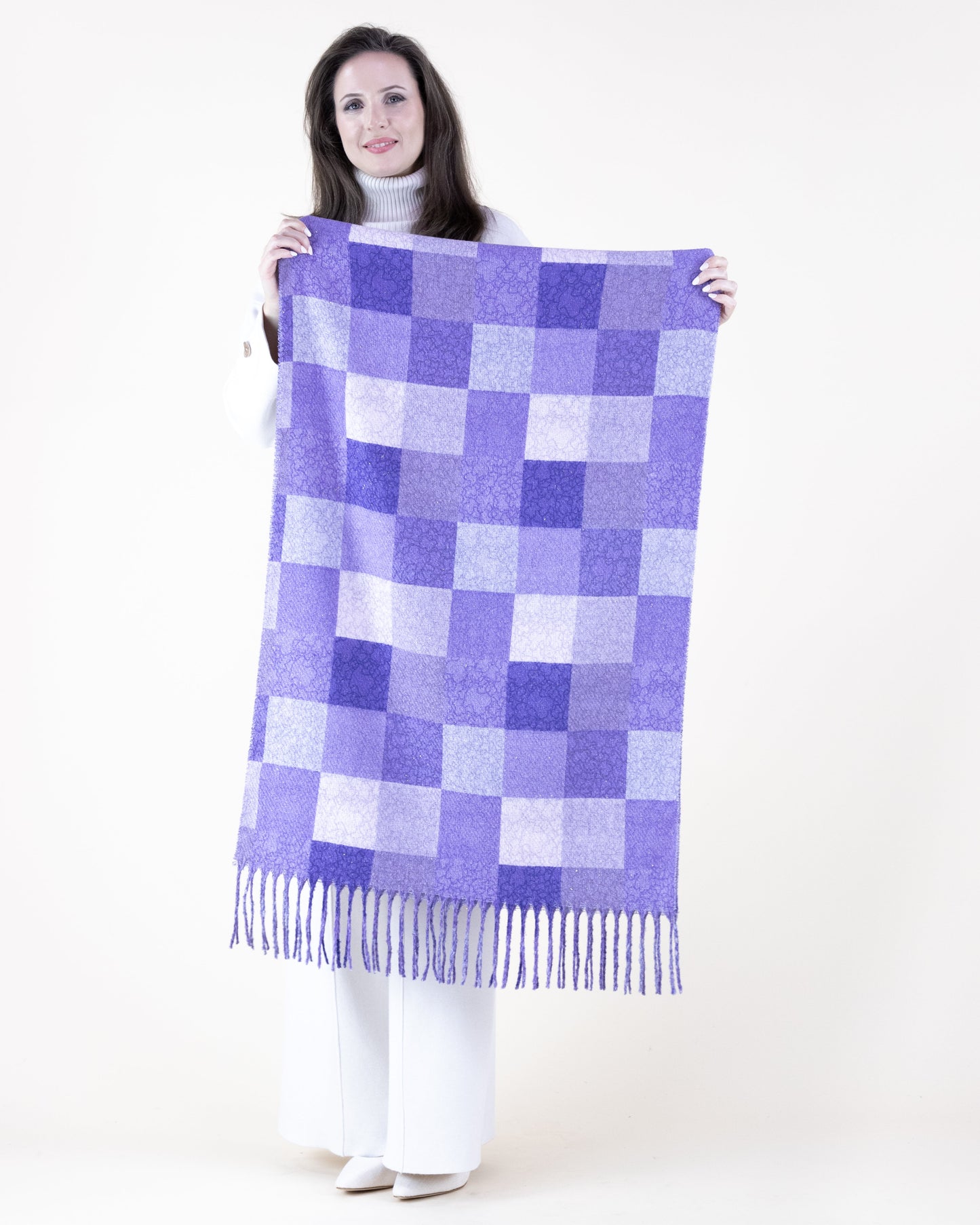 Monochromatic Squares Scarf w/ Fringe