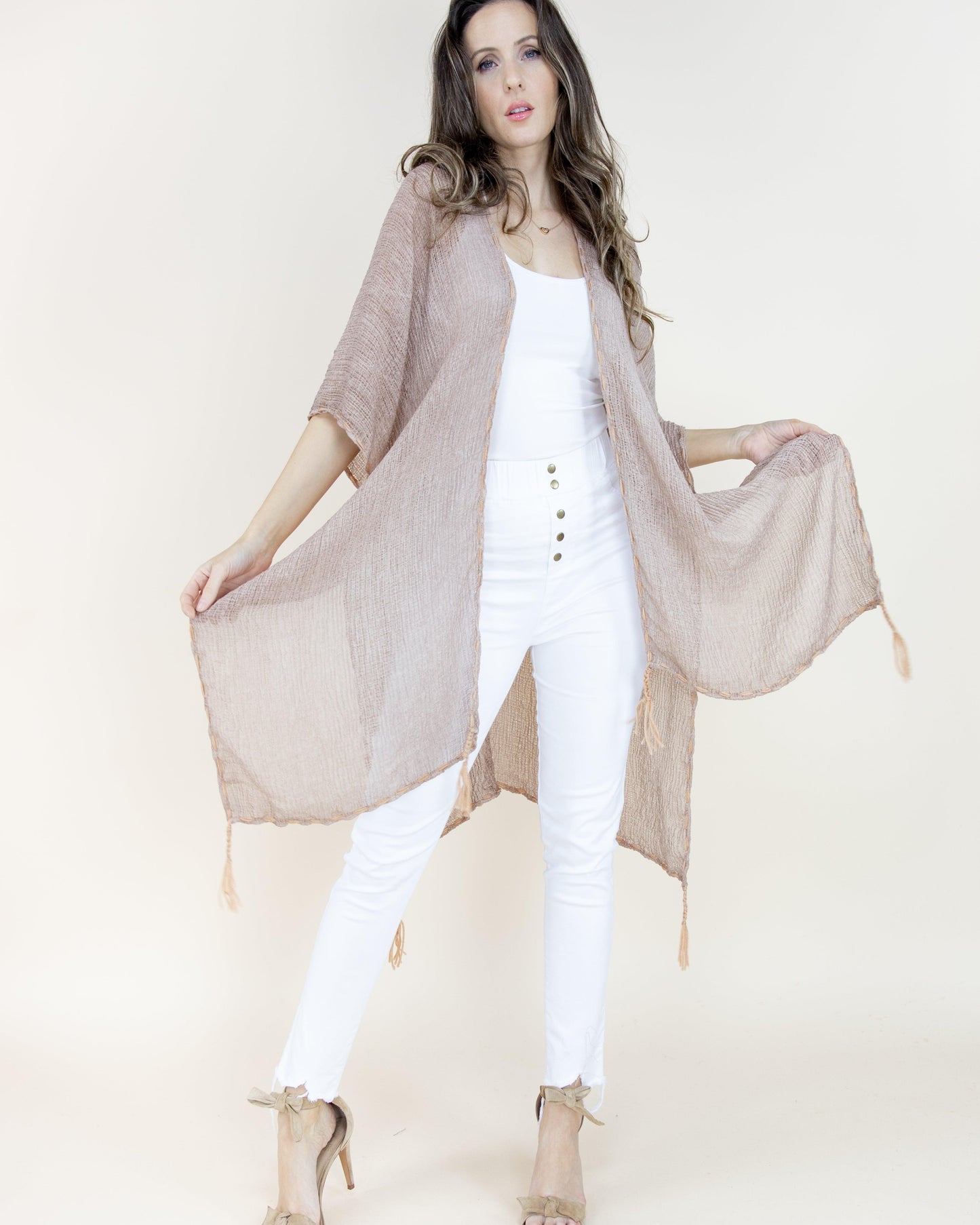 Crinkle Linen Kimono w/ Embroidery Edge Stitches