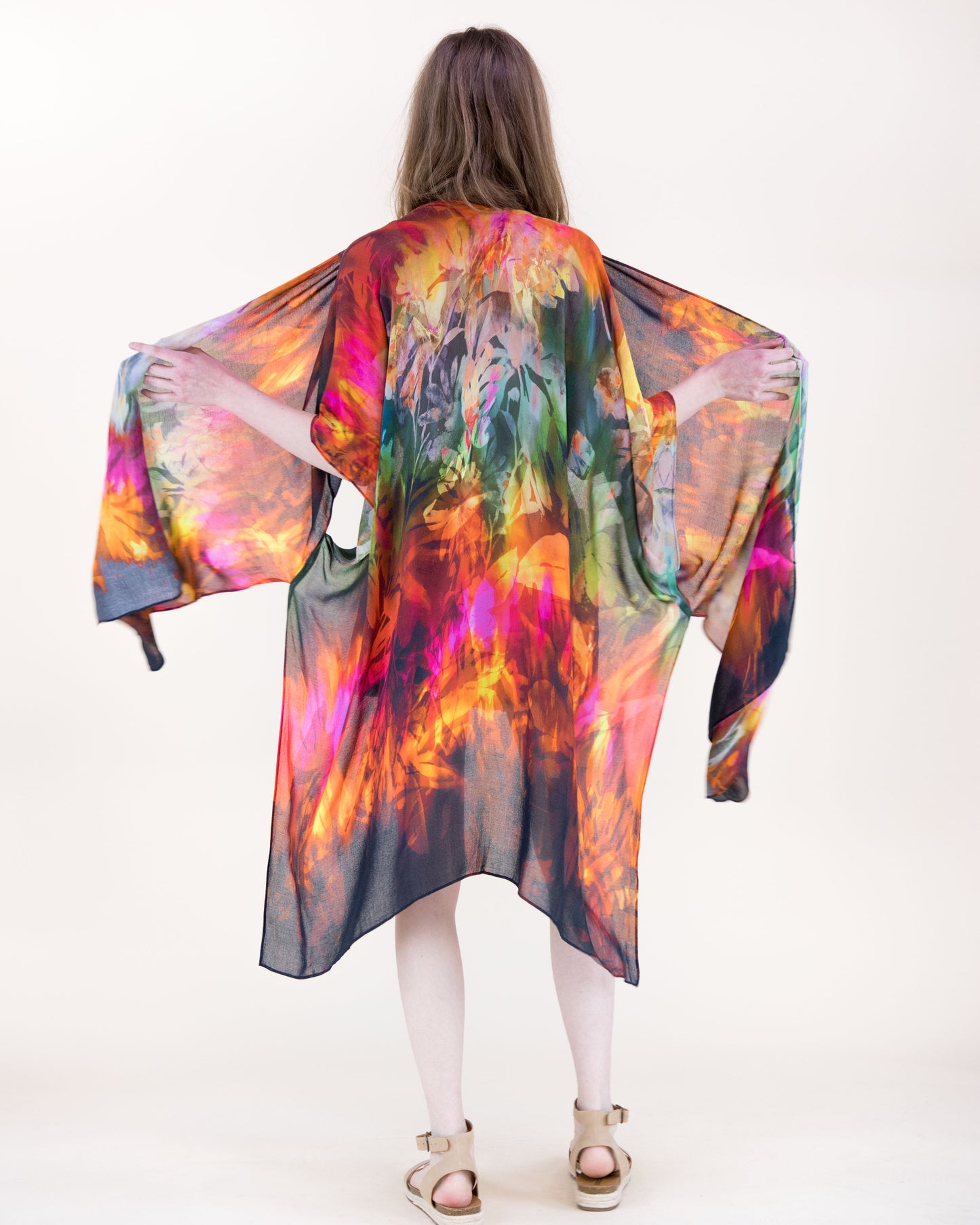 Sunset Paradise Leaves Print kimono