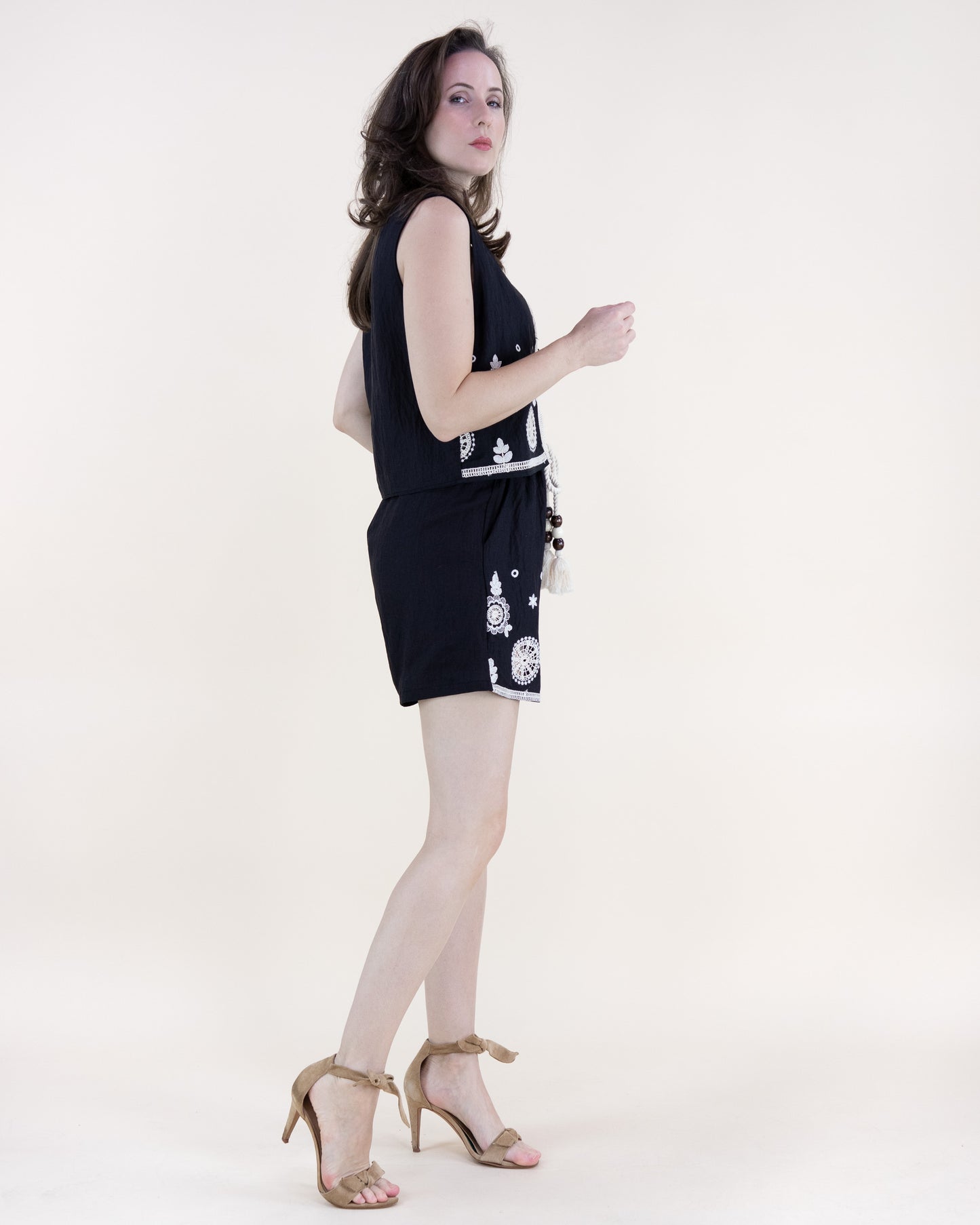 Medallion Embroidered Rope Belt High Waisted Shorts