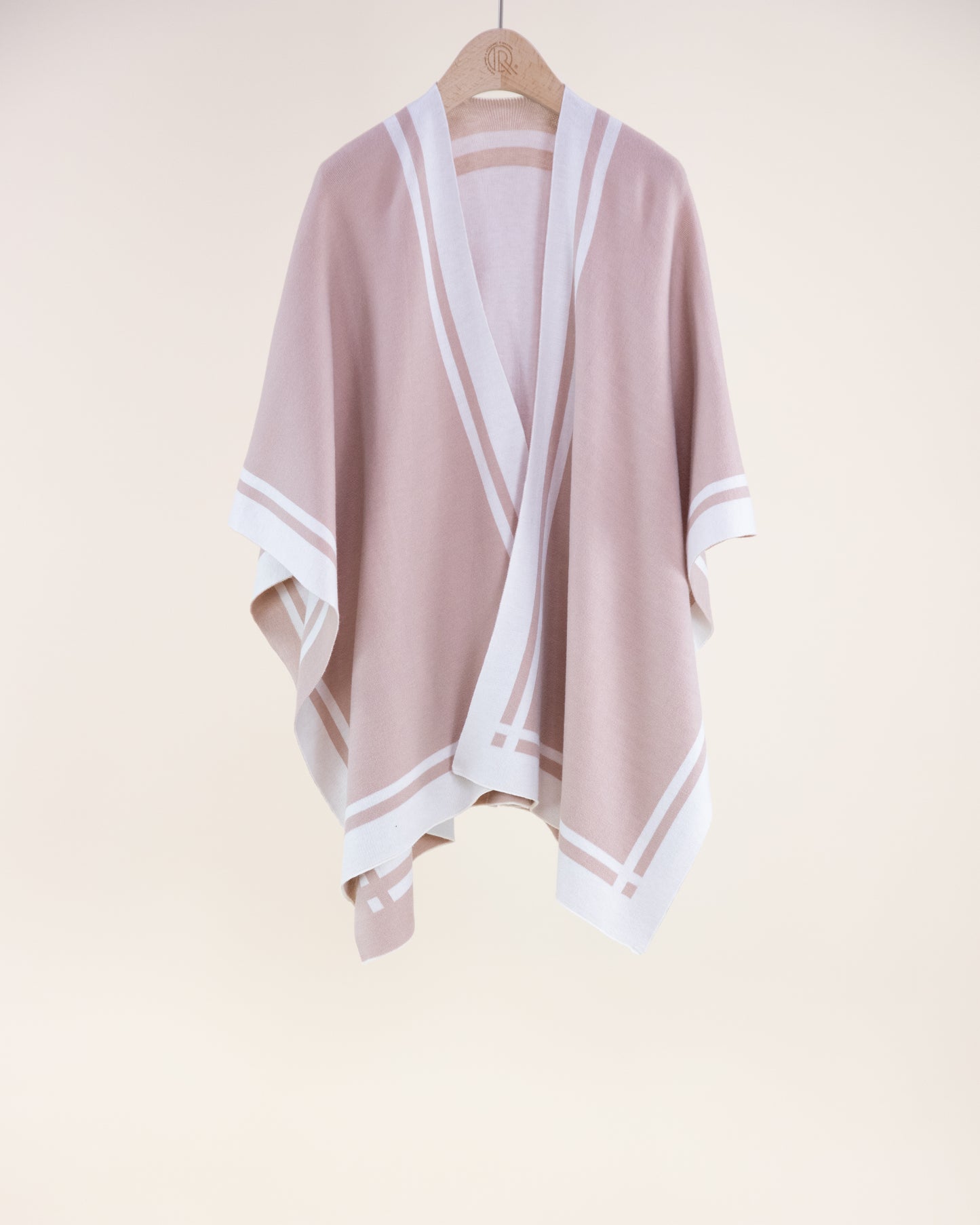 Colorblocked Border Stripe Tight Knit Kimono Wrap