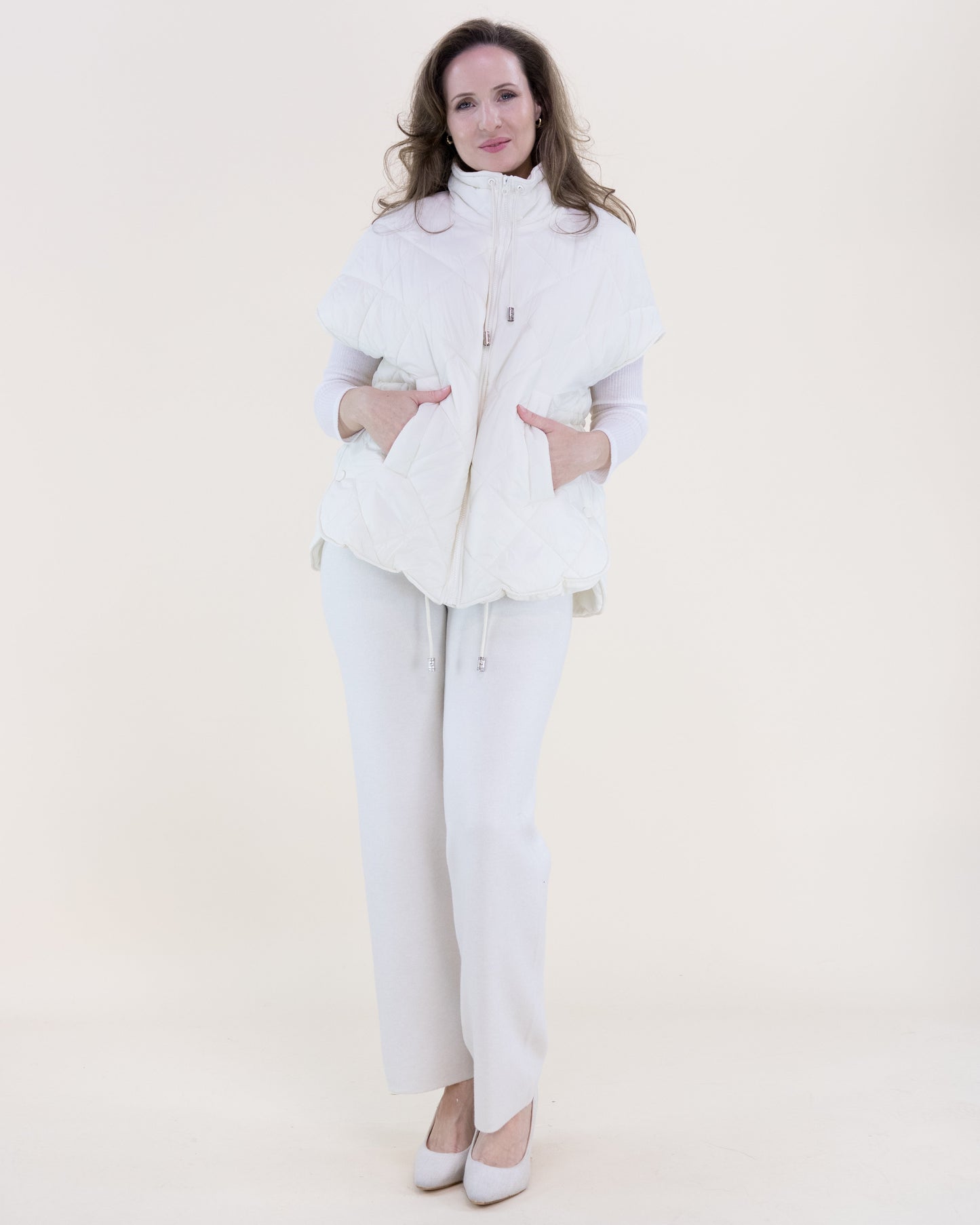 Boxy Funnel Neck Diamond Puffer Vest