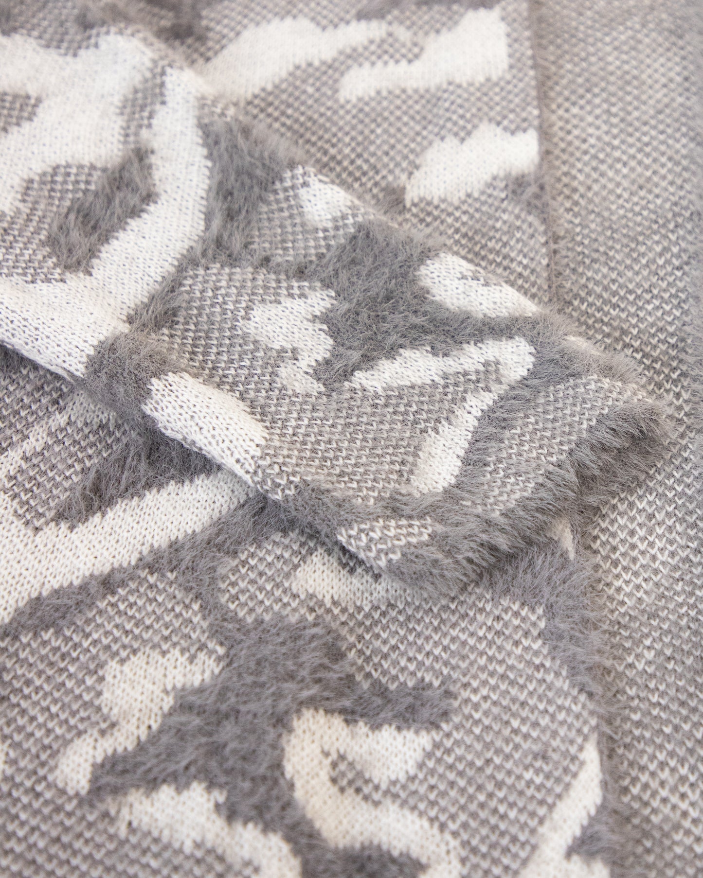 Eyelash Camouflage Long Sleeve Cardigan W/ Pockets - (S/M, L/XL)