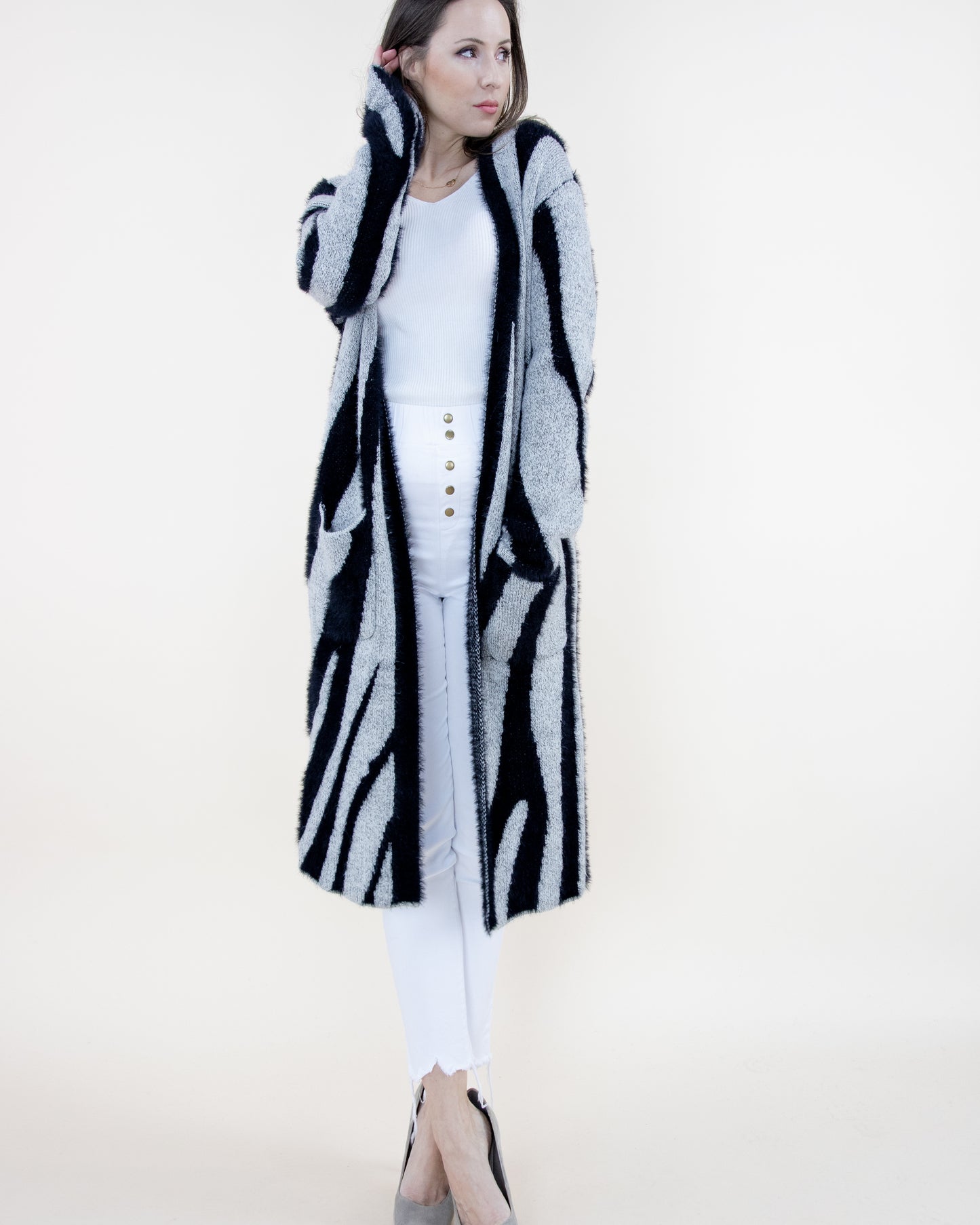 Marble Swirl Pattern Cardigan w/ Pockets - (S/M, L/XL)