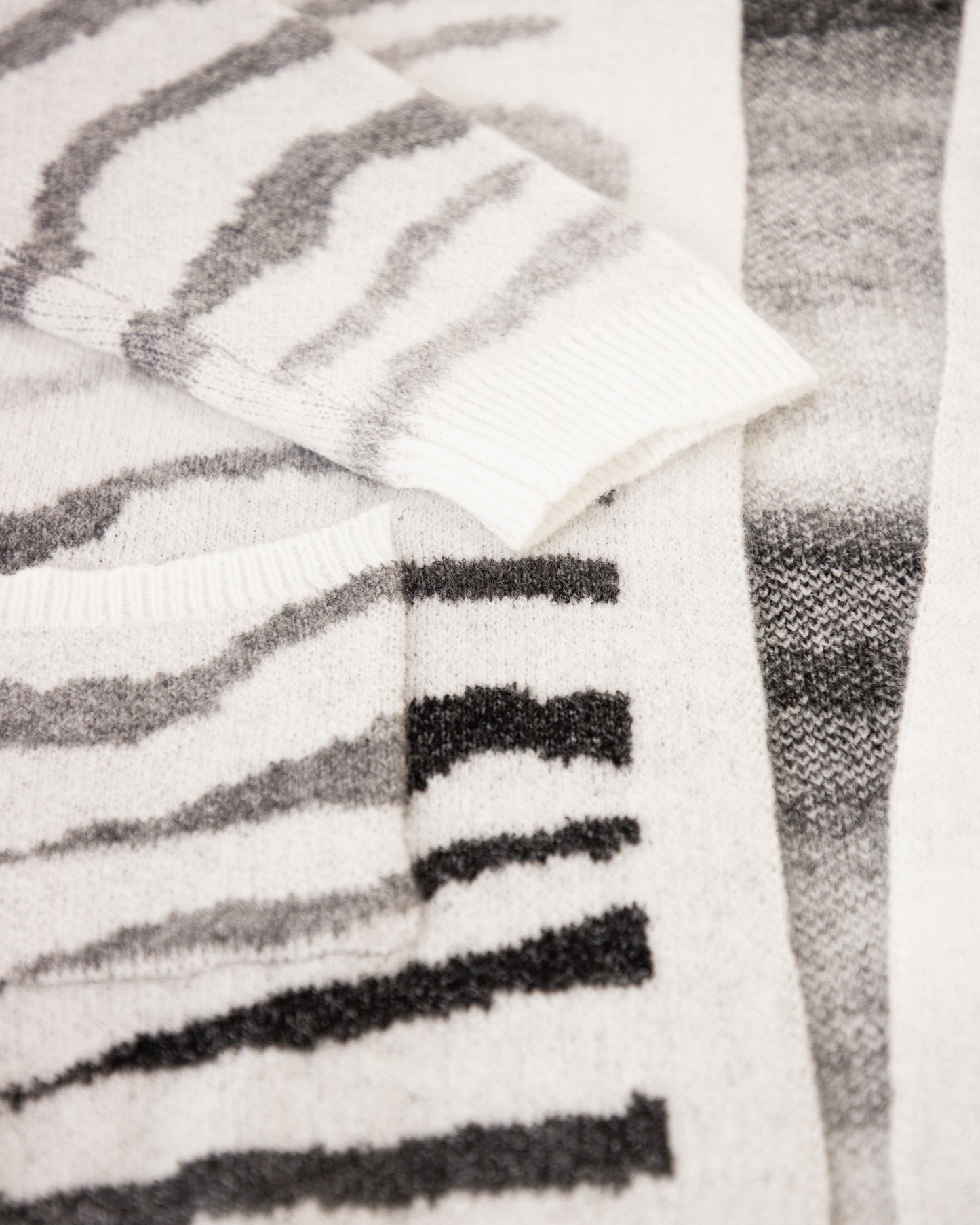 Tiger Print Cardigan with Pockets