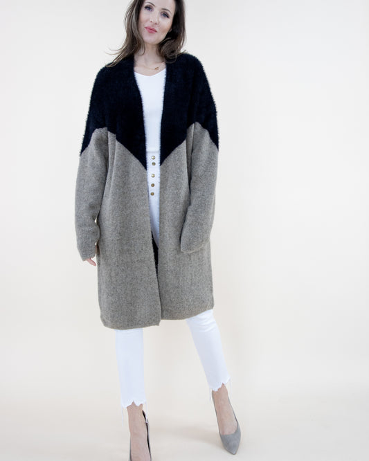 Partial Eyelash Chevron Cardigan