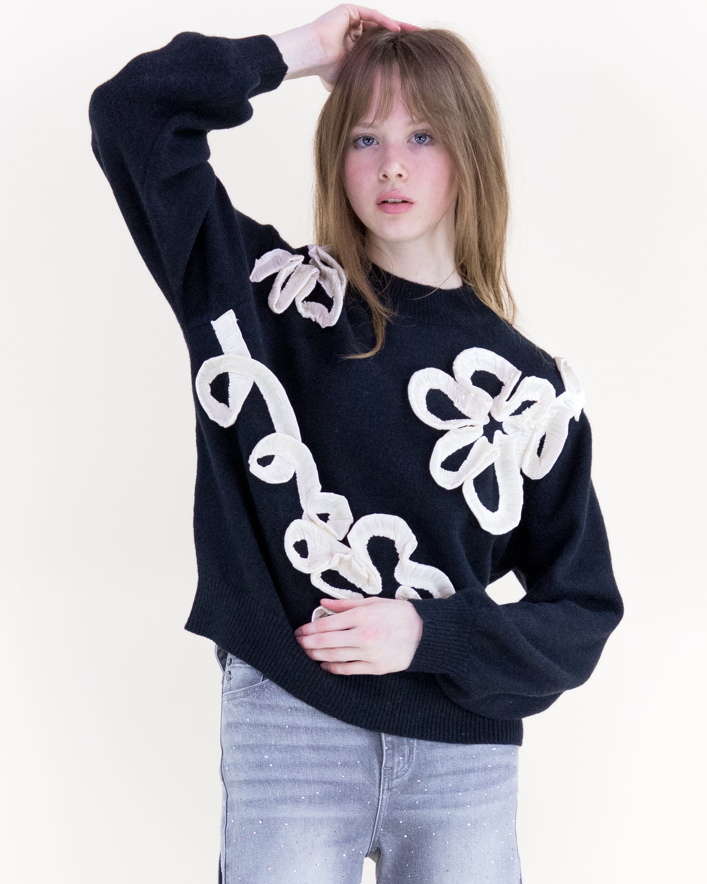 Bold 3D Floral Outline Crew Neck Sweater