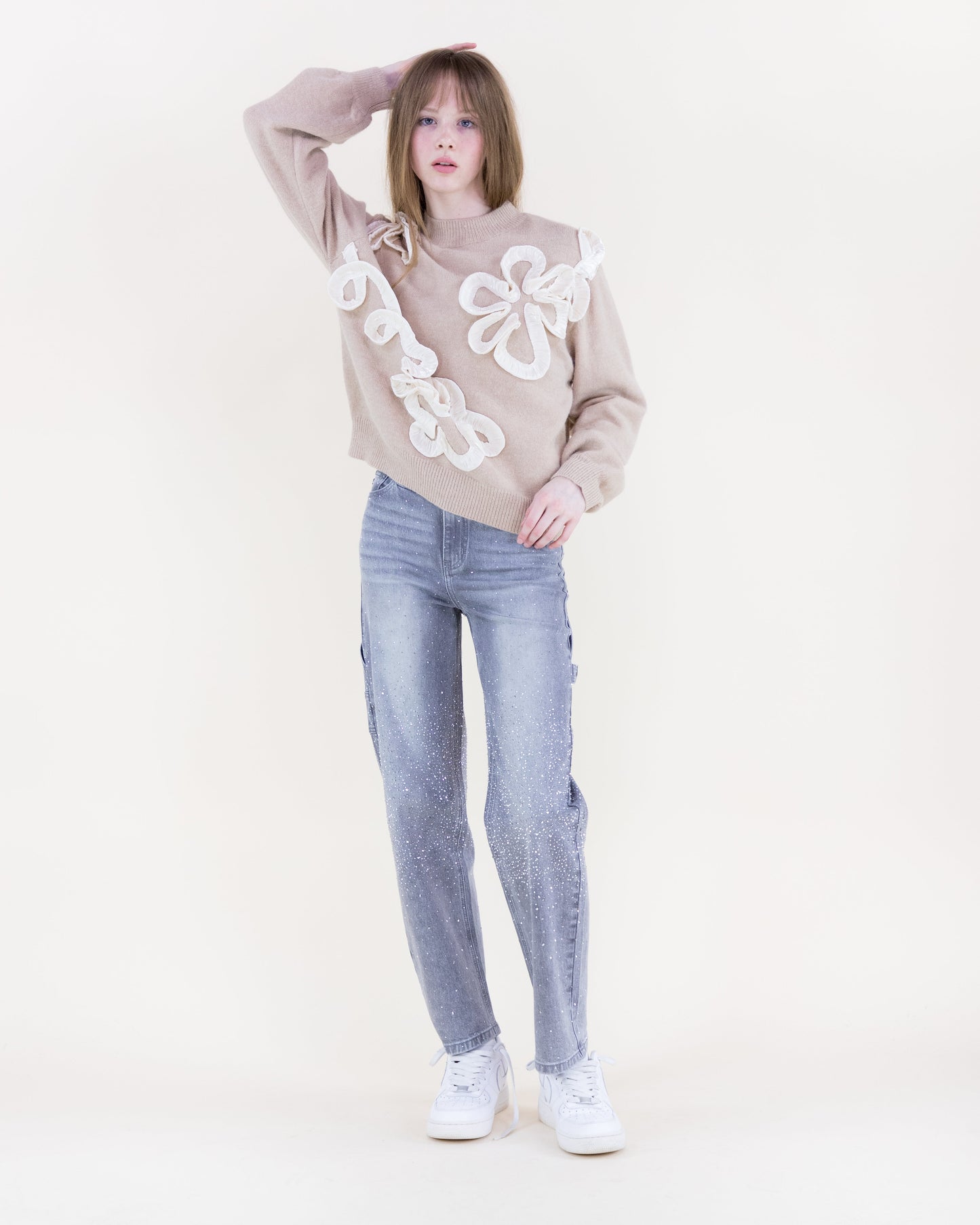 Bold 3D Floral Outline Crew Neck Sweater