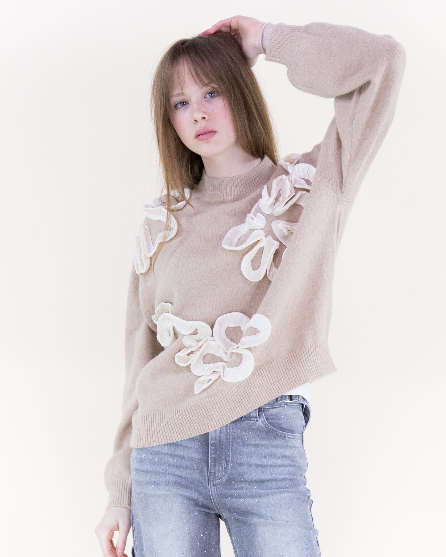 Bold 3D Floral Outline Crew Neck Sweater
