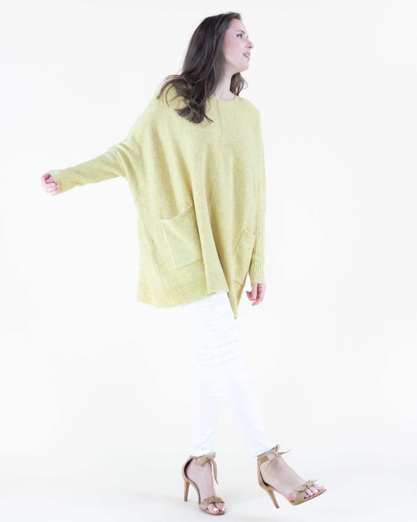 Minimalist Batwing Center Seam Pullover Sweater