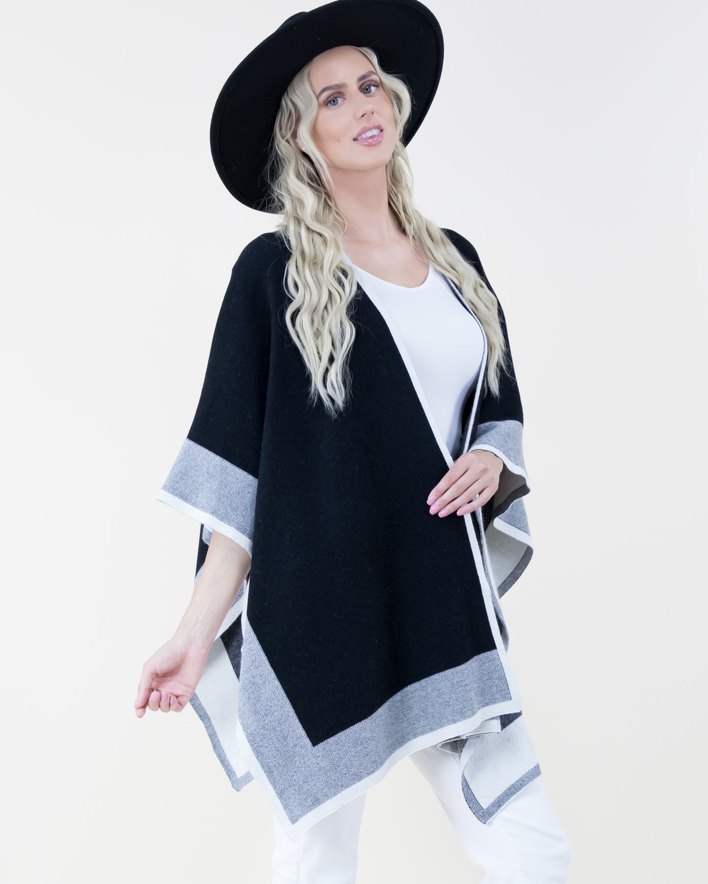 Two Tone Border Tight Knit Kimono