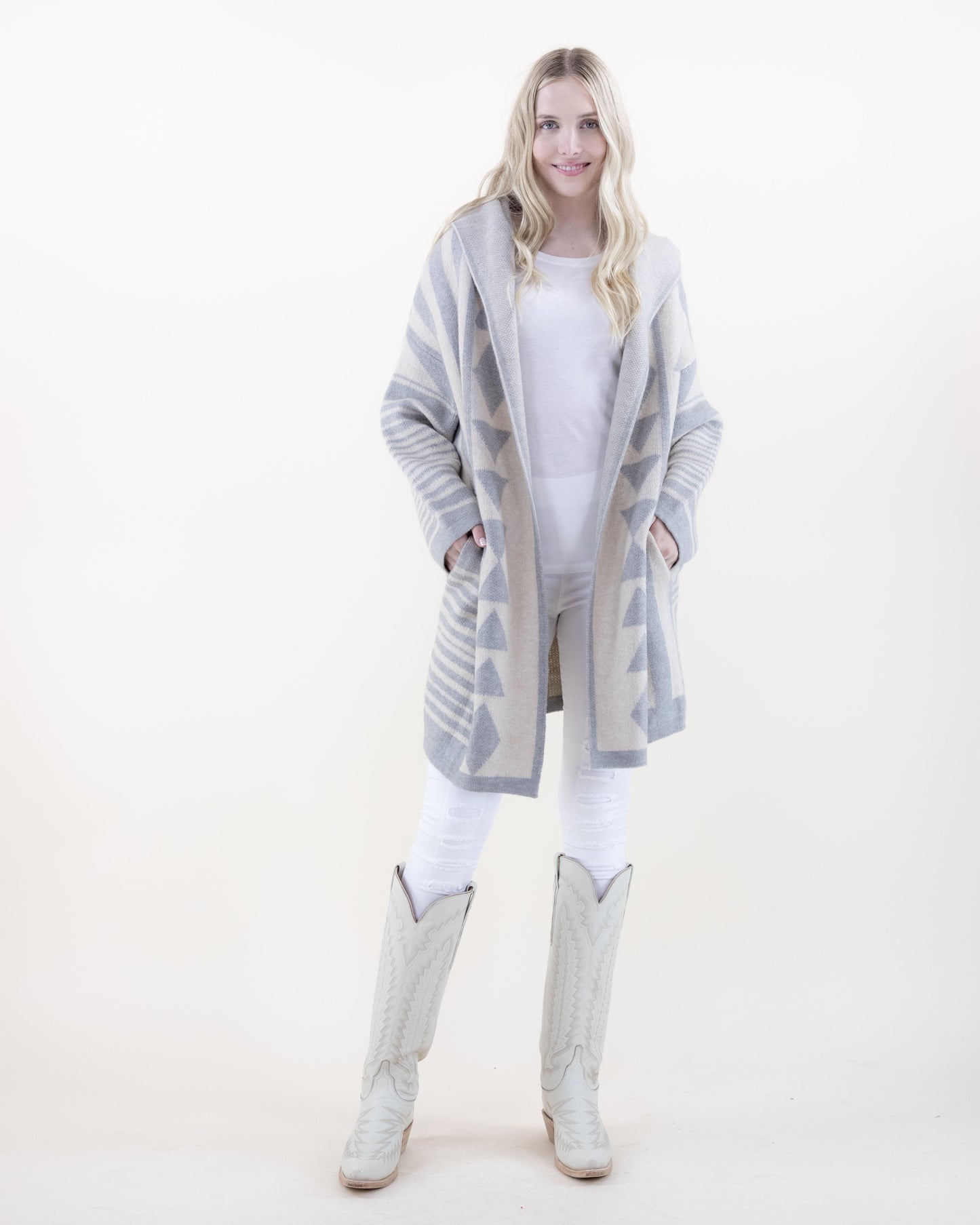 Comfy & Oversized Geometric Hooded Cardigan