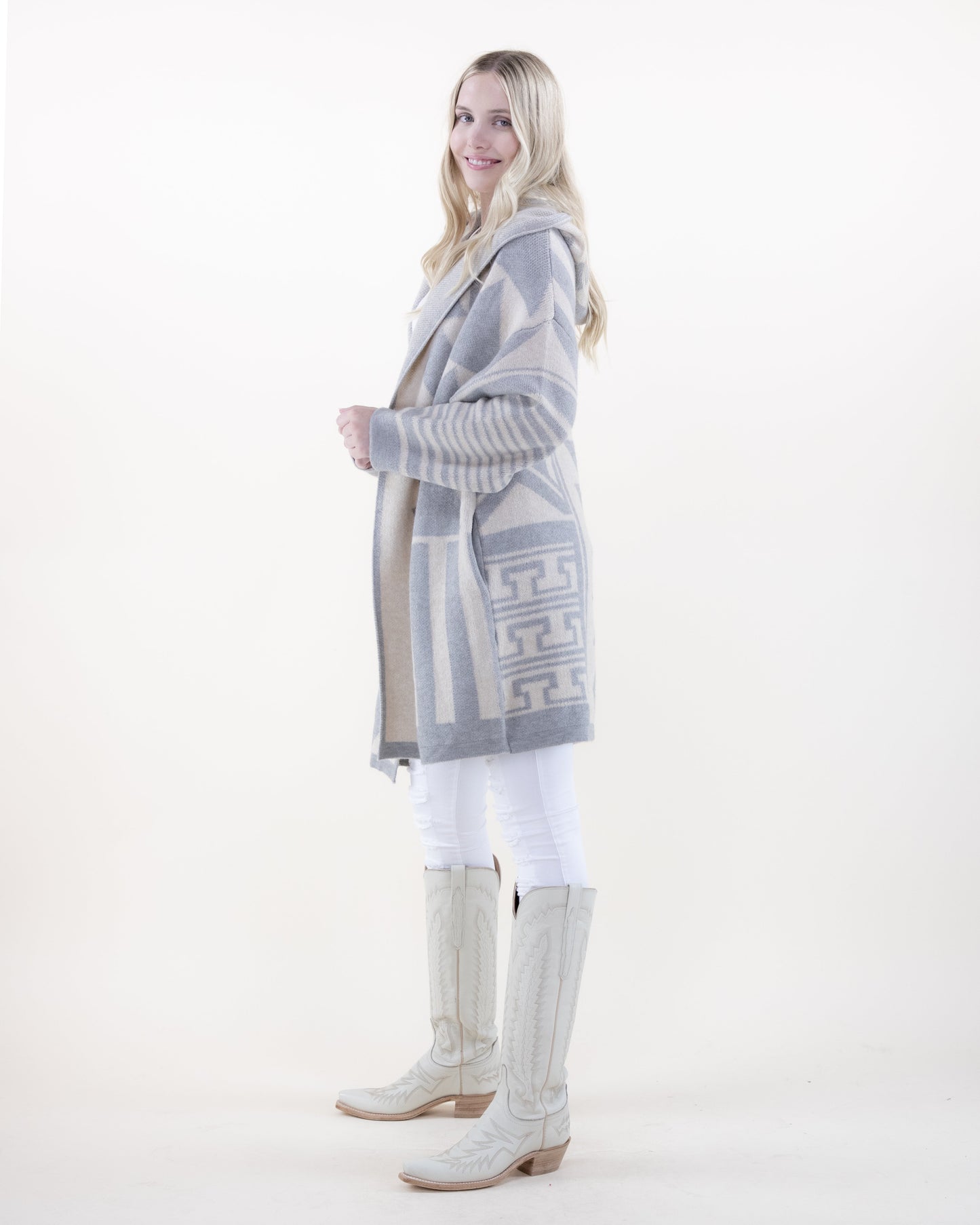Comfy & Oversized Geometric Hooded Cardigan