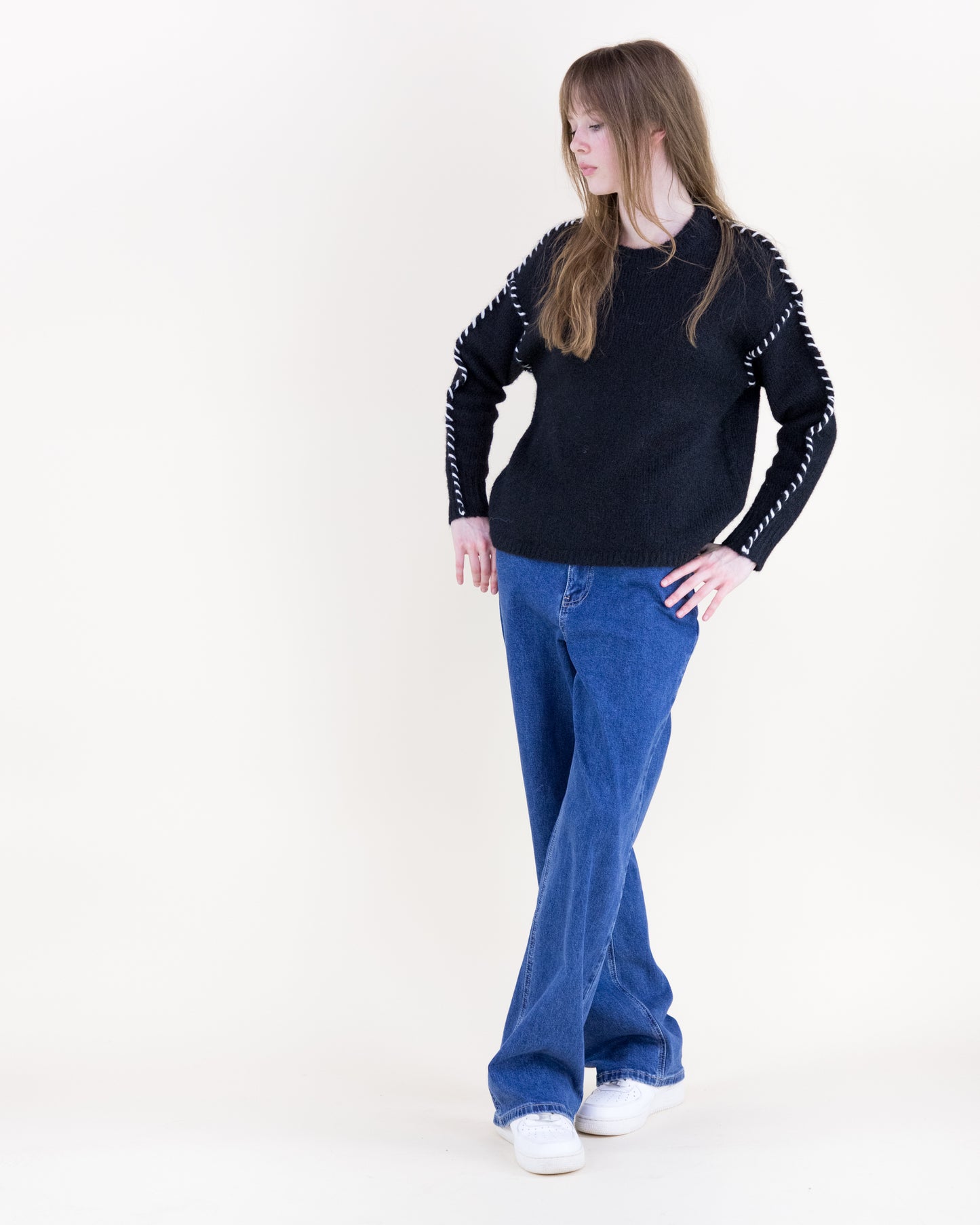 Relaxed Contrast Whipstitch Seam Boyfriend Sweater