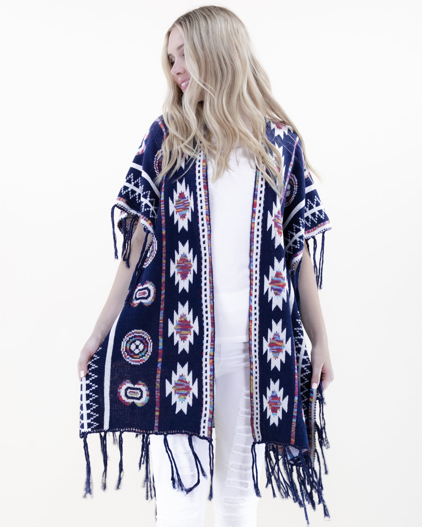Half Sleeve Aztec Pattern Wrap w/ Fringe