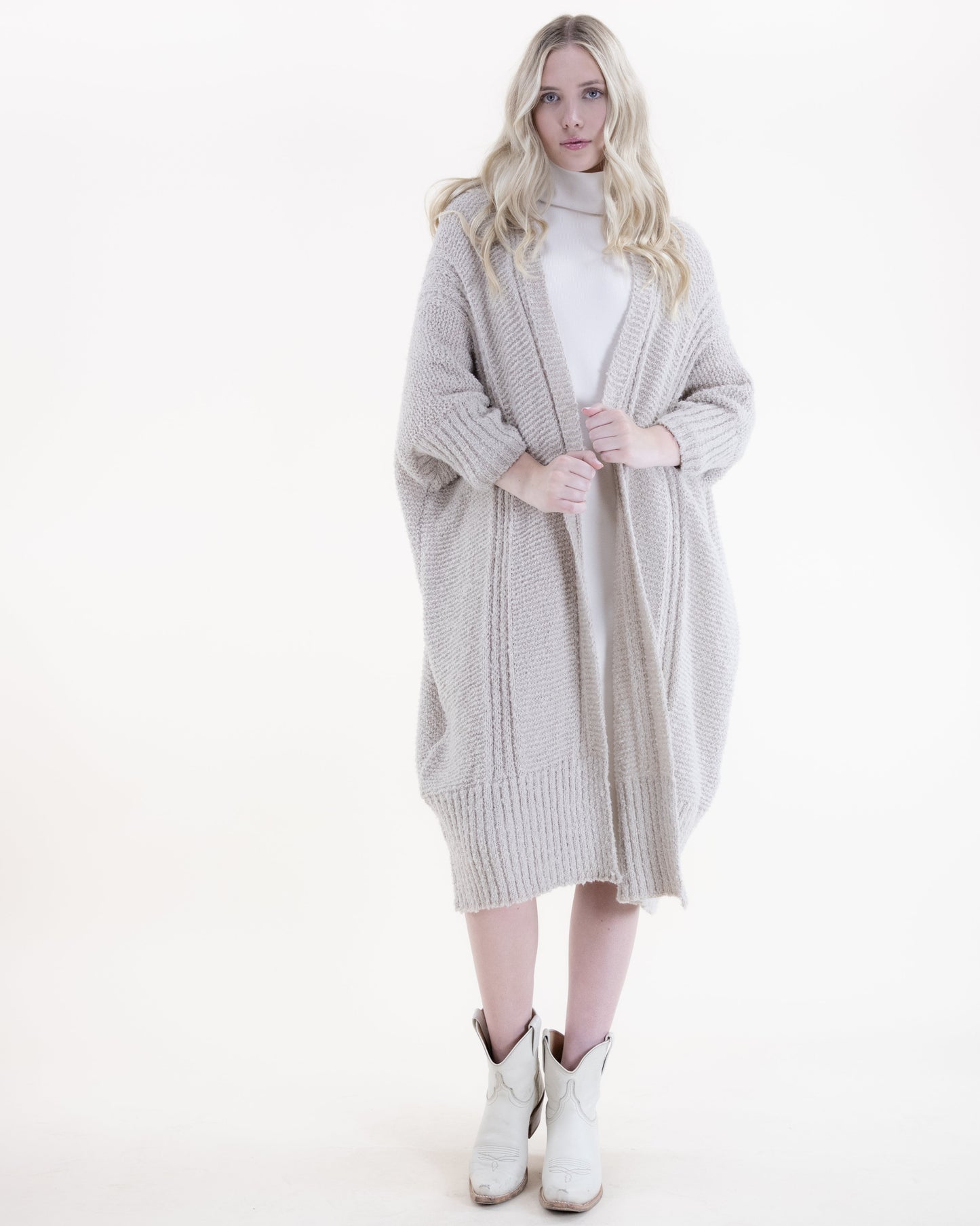 Perl Stitch Duster w/ Vertical Ribbed Stitch Details