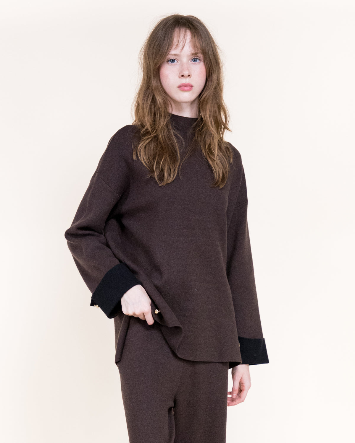 Atelier Button Detail Contrast Cuff Lounge Pullover Sweater