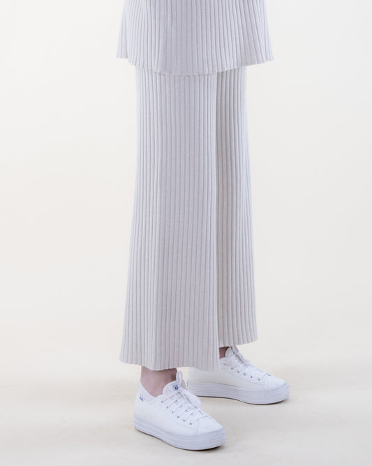 Soft Ribbed Flowing Knit Pants