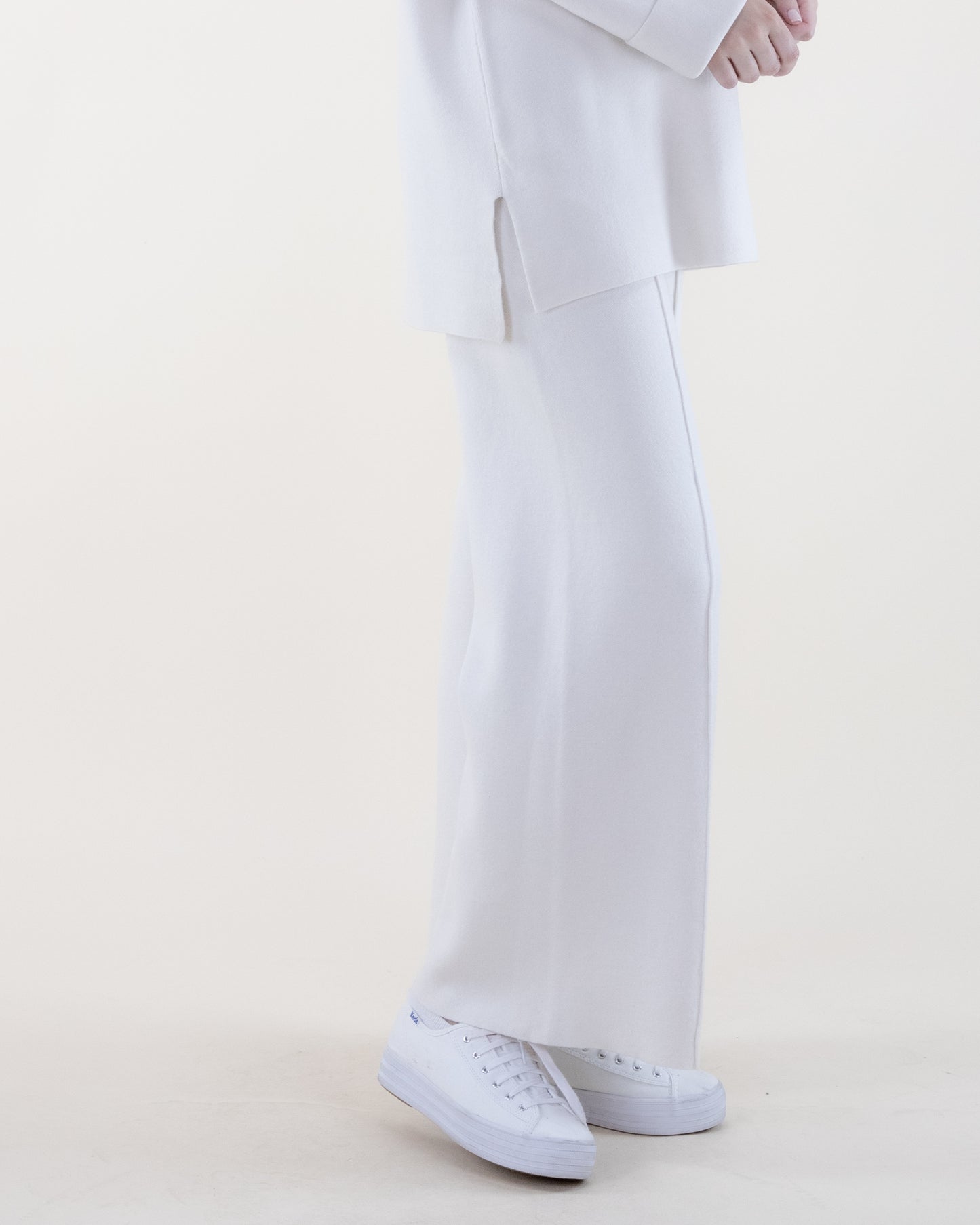 Relaxed Button Detail Long Knit Top with Matching Wide-Leg Pants 2pcs Set