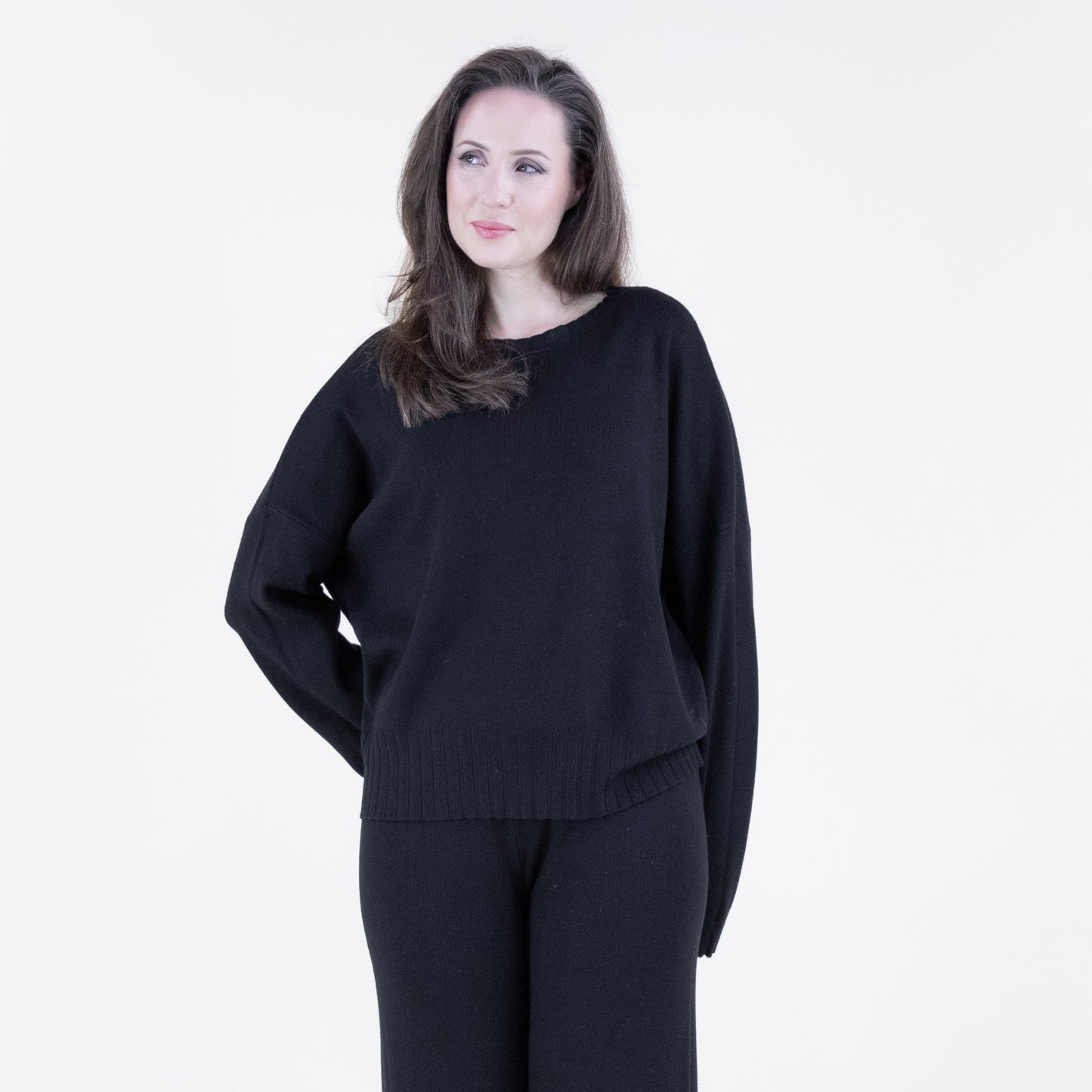 Neutral Comfy Crew Neck Pullover Sweater