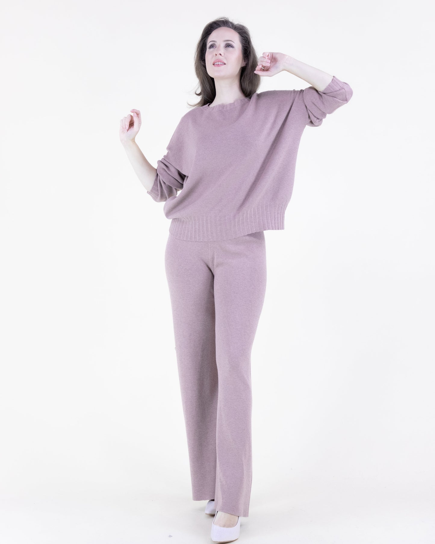 Neutral Comfy Crew Neck Pullover Sweater