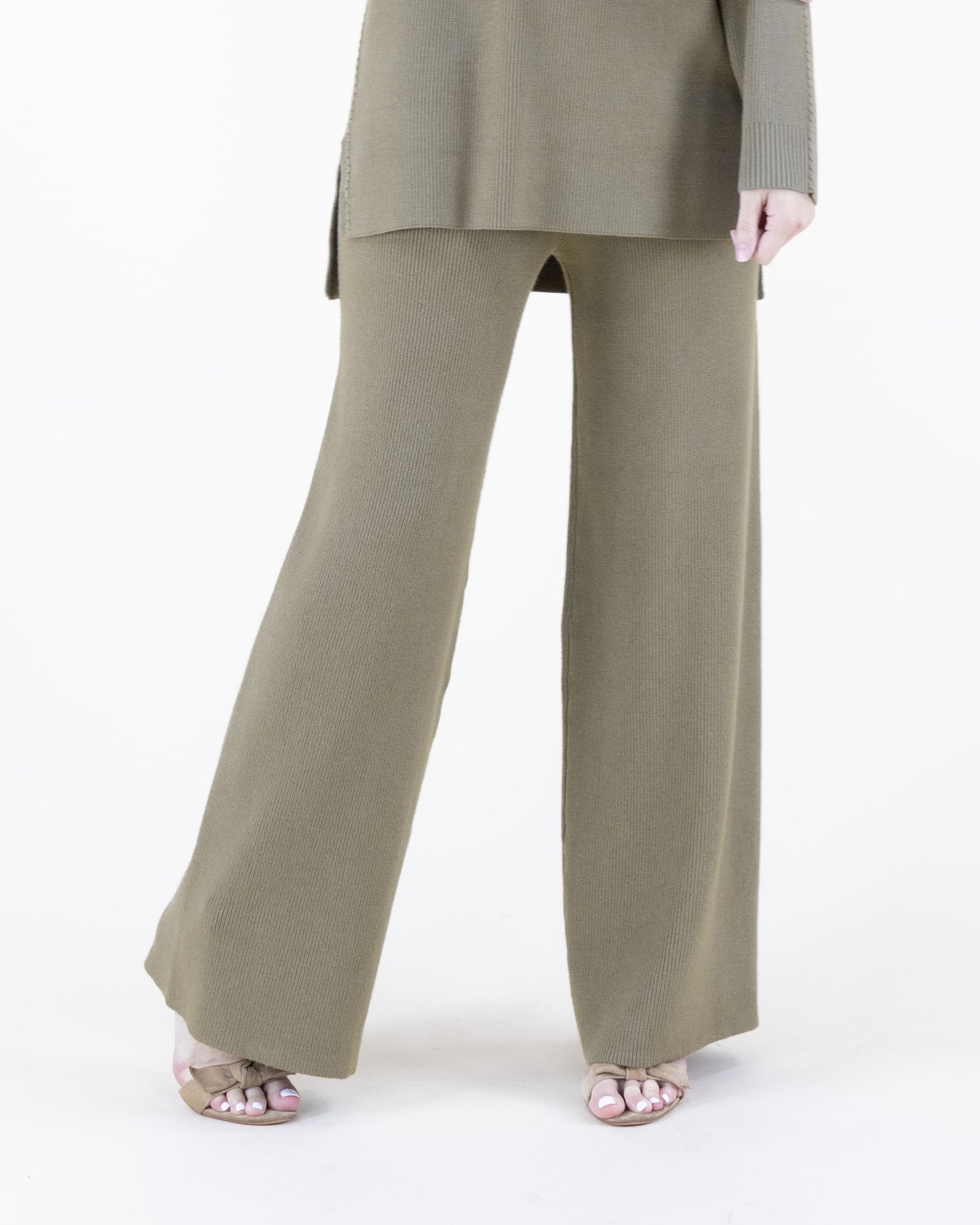 Earth Tone Ribbed Knit Sweater and Wide-Leg Pants 2pcs Set