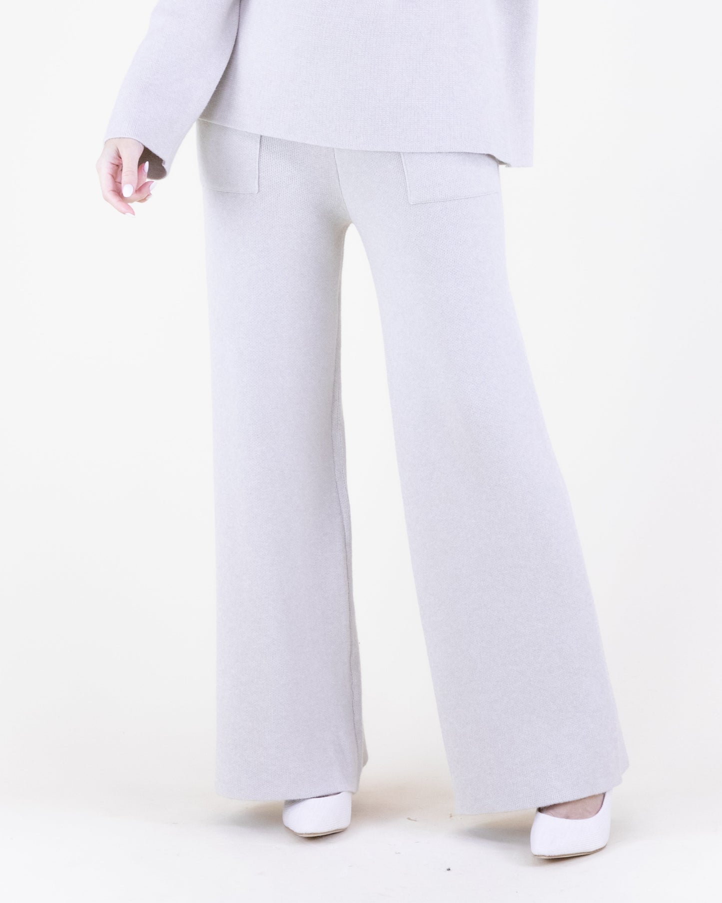 Warm Tone Wide Leg Knit Pants w/ Pockets - S/M, L/XL