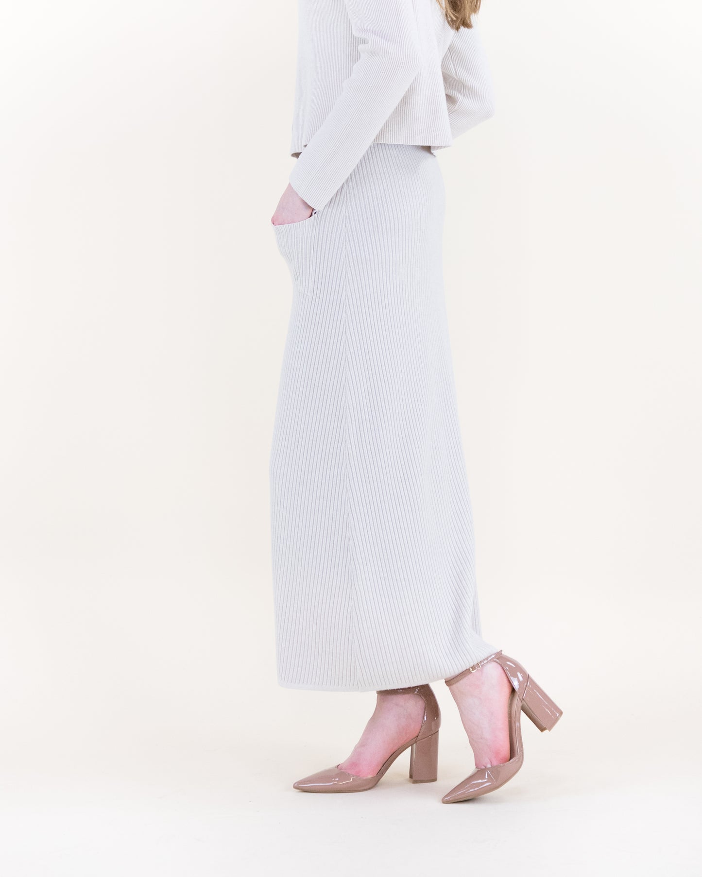 Ribbed Patch Pockets Boxy Cardigan & Ribbed Faux Buttons Knitted Midi Skirt 2pcs Set