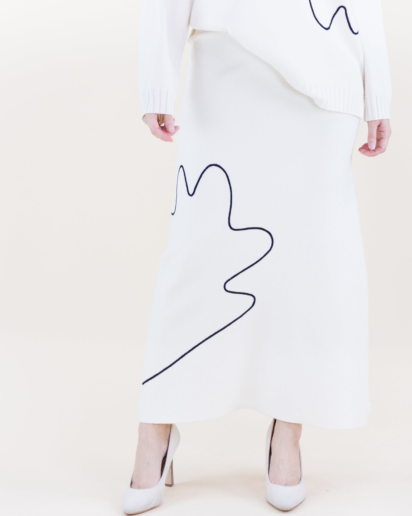 Abstract Outline A-Line Knitted Maxi Skirt - S/M, L/XL