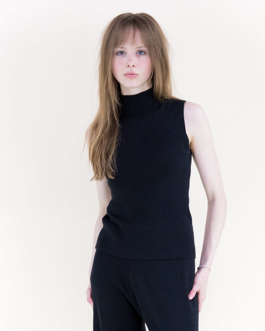 Warm Tone Ribbed Sleeveless Mock Turtle Neck Top