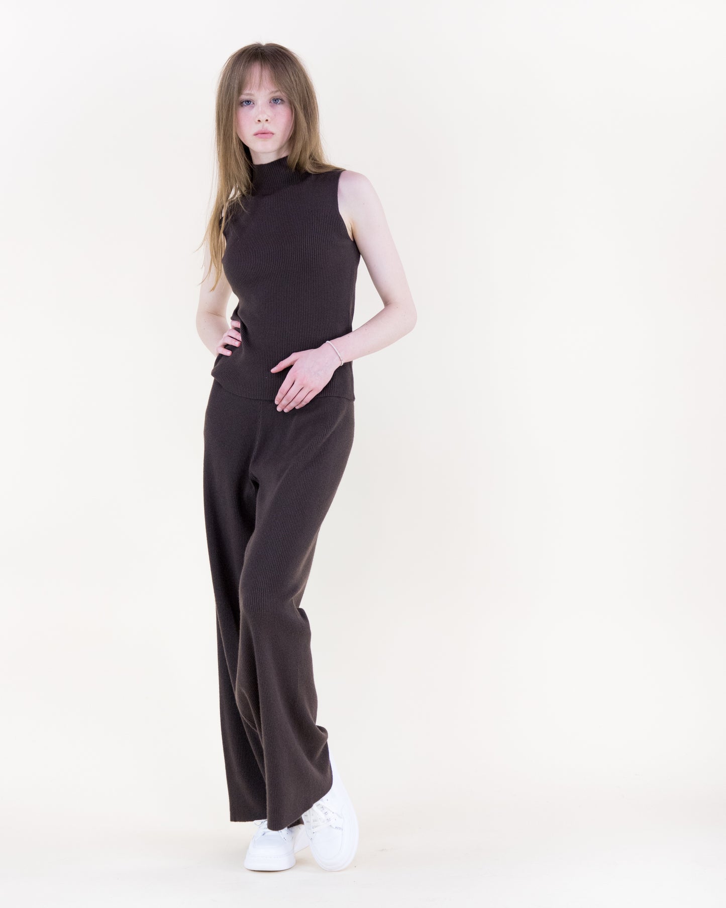 Warm Tone Ribbed Sleeveless Mock Turtle Neck Top