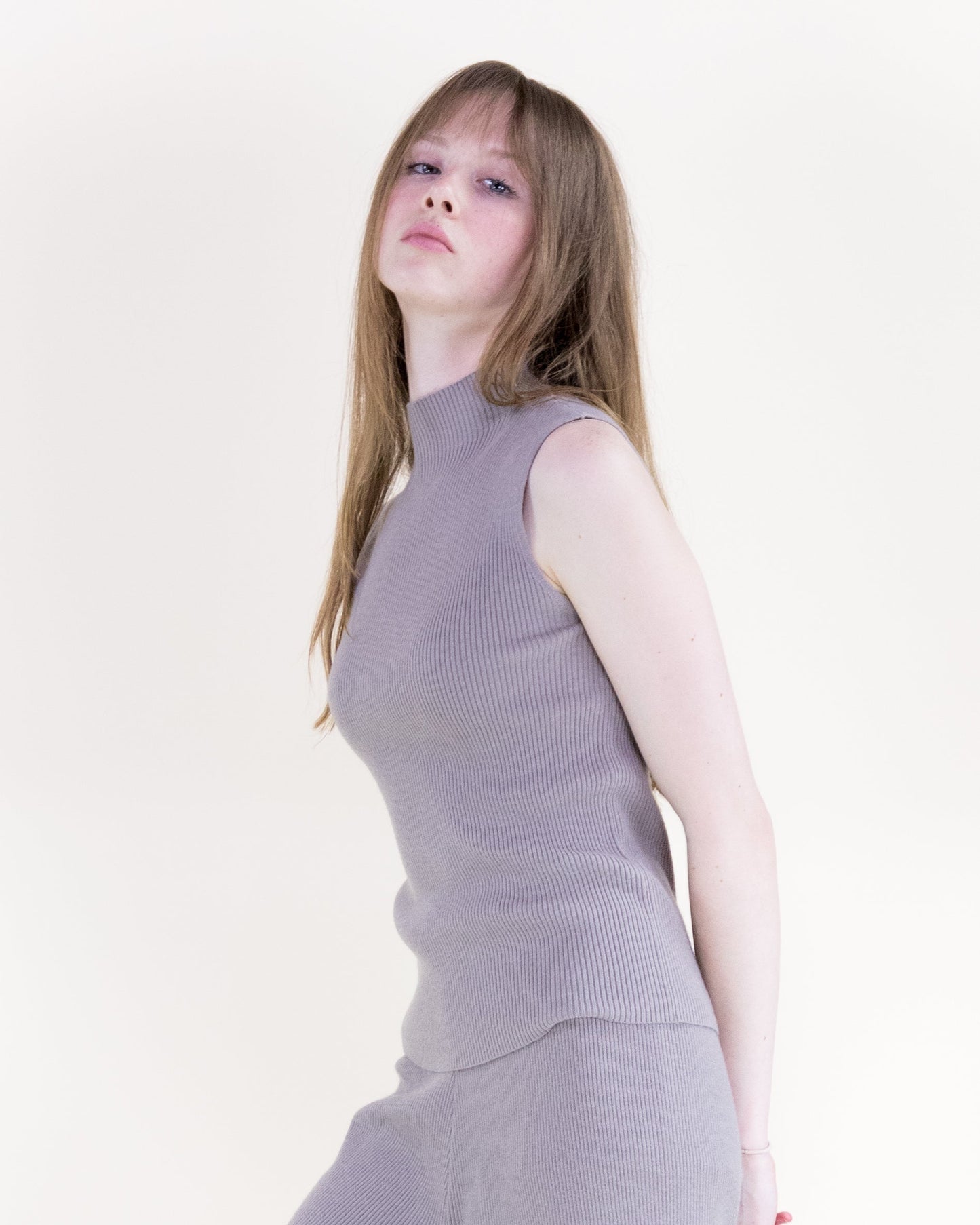 Warm Tone Ribbed Sleeveless Mock Turtle Neck Top