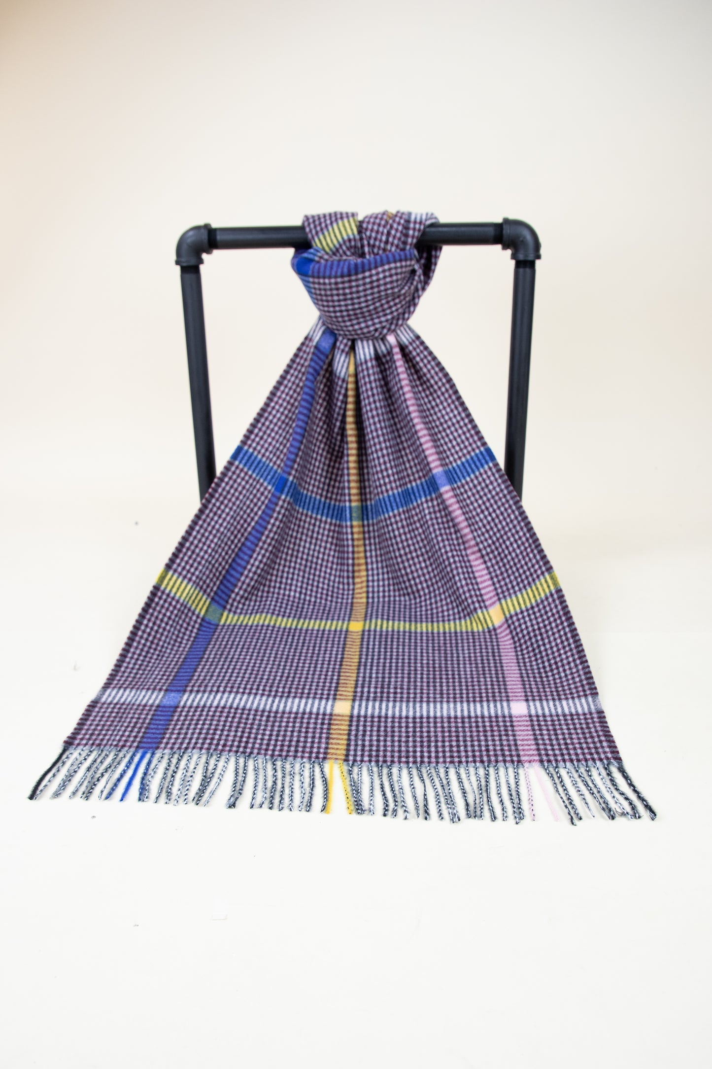 Thin Lines Classic Plaid Scarf