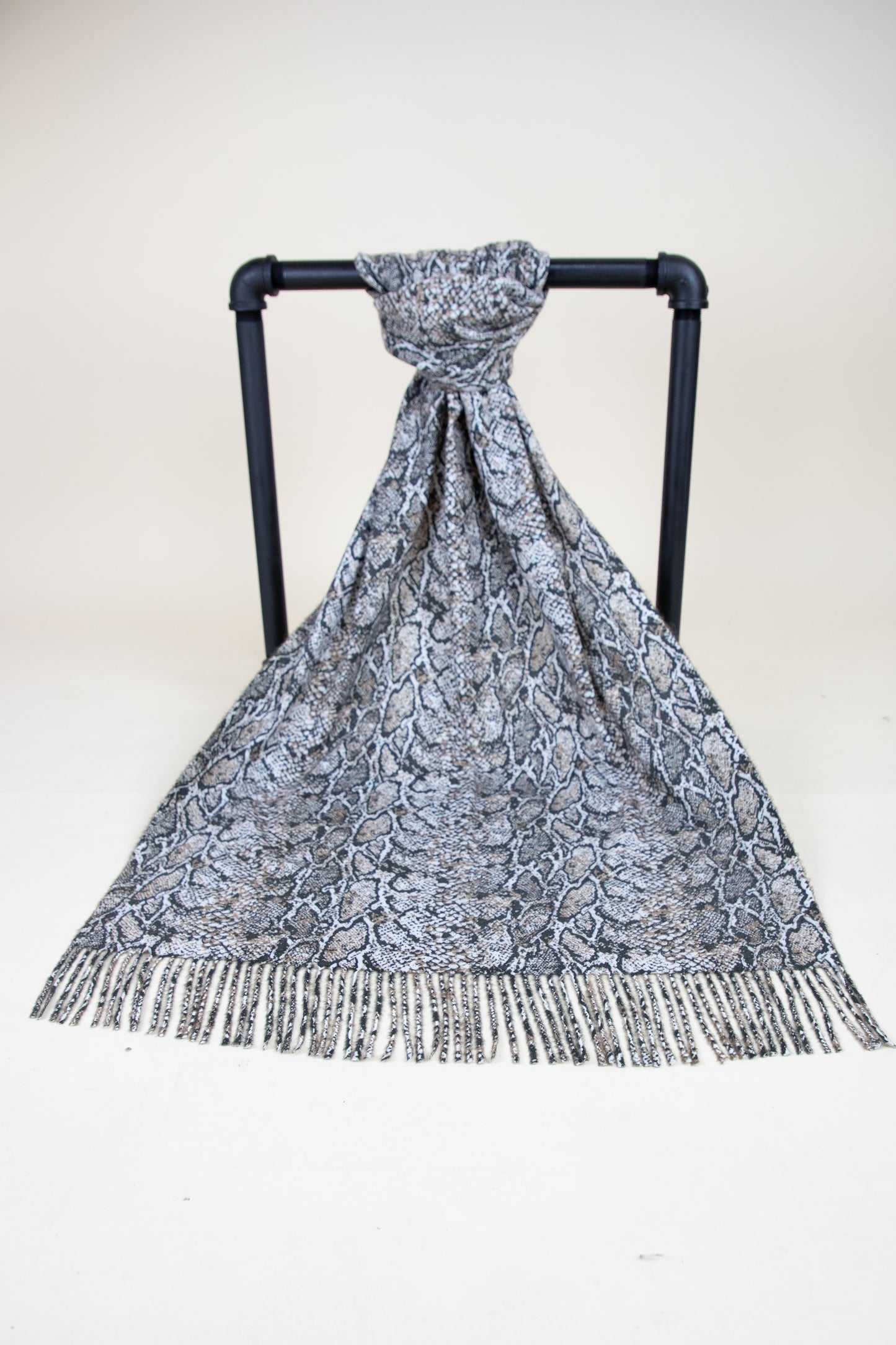 Exotic Snake Print Double-Sided Solid Scarf