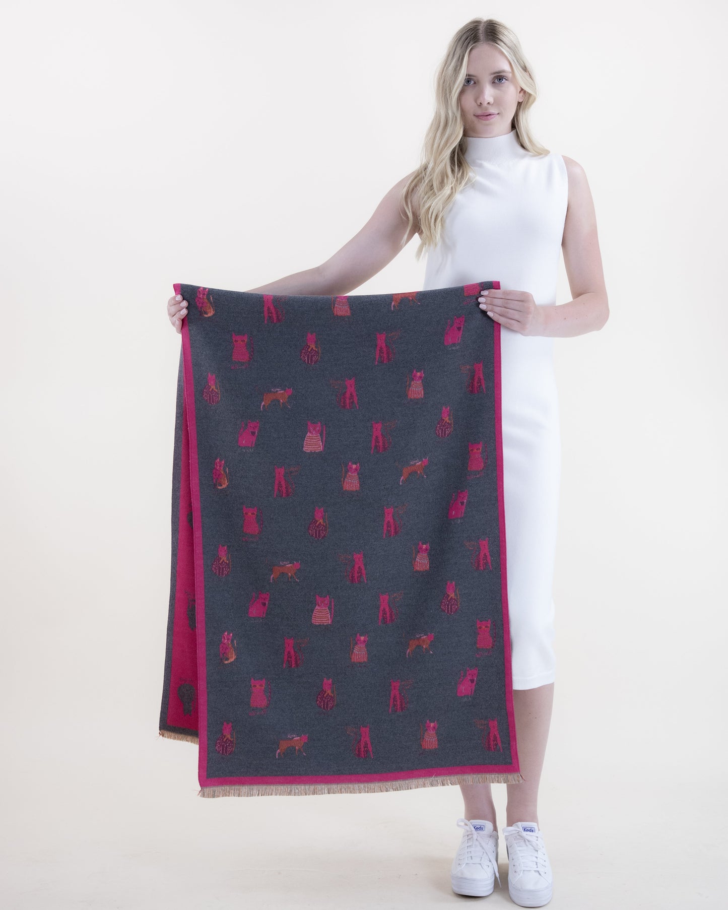 Classy Cat Pattern Scarf w/ Solid Border