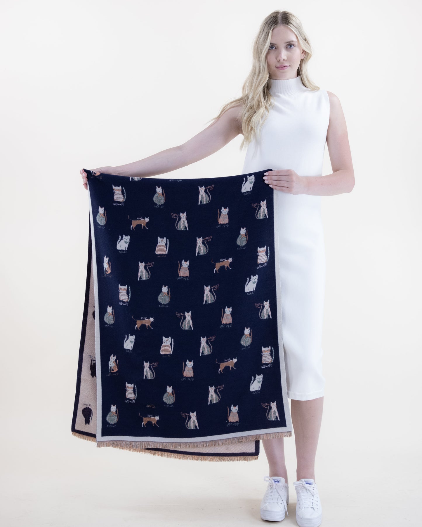 Classy Cat Pattern Scarf w/ Solid Border