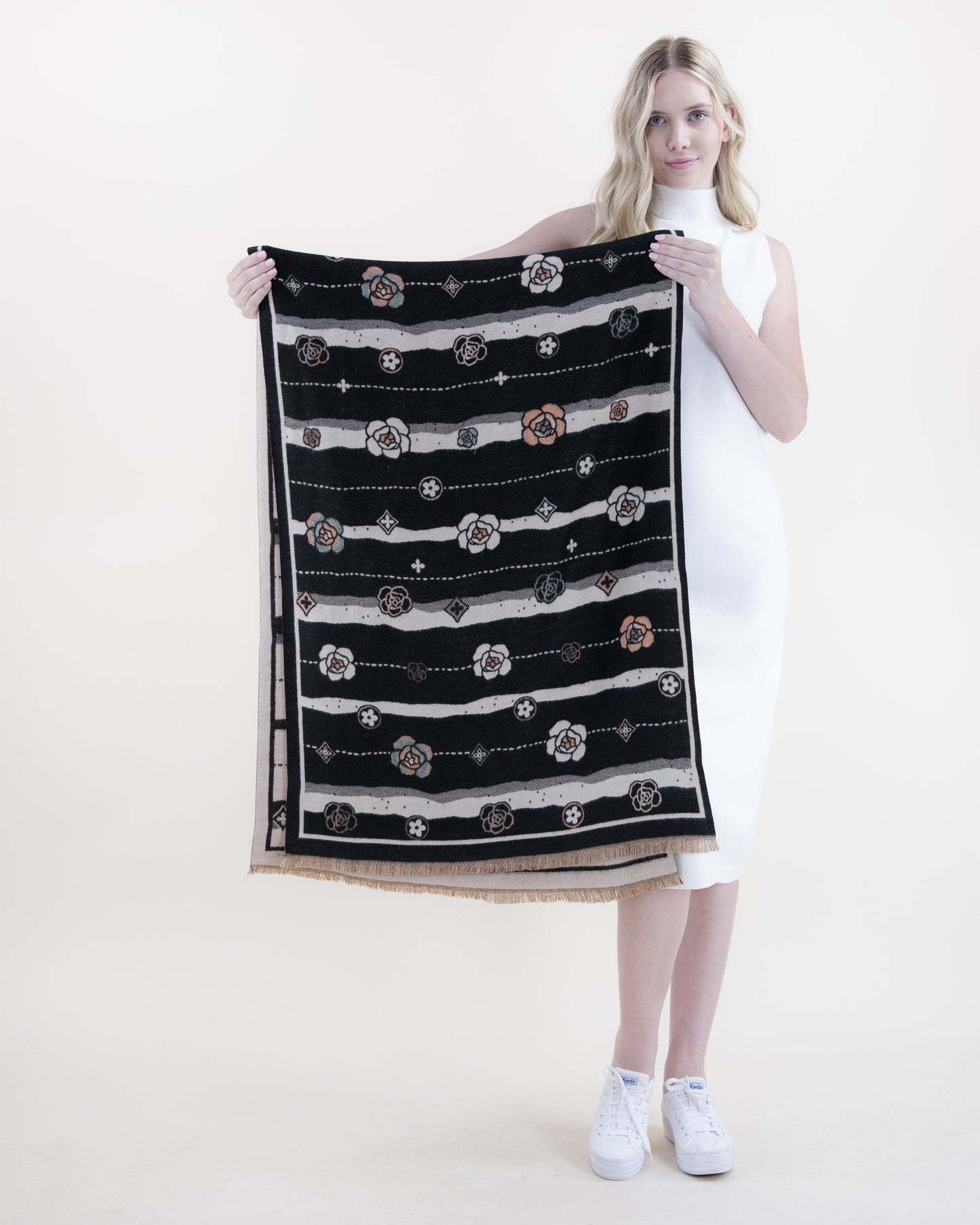 Lines and Roses w/ Metallic Thread Scarf
