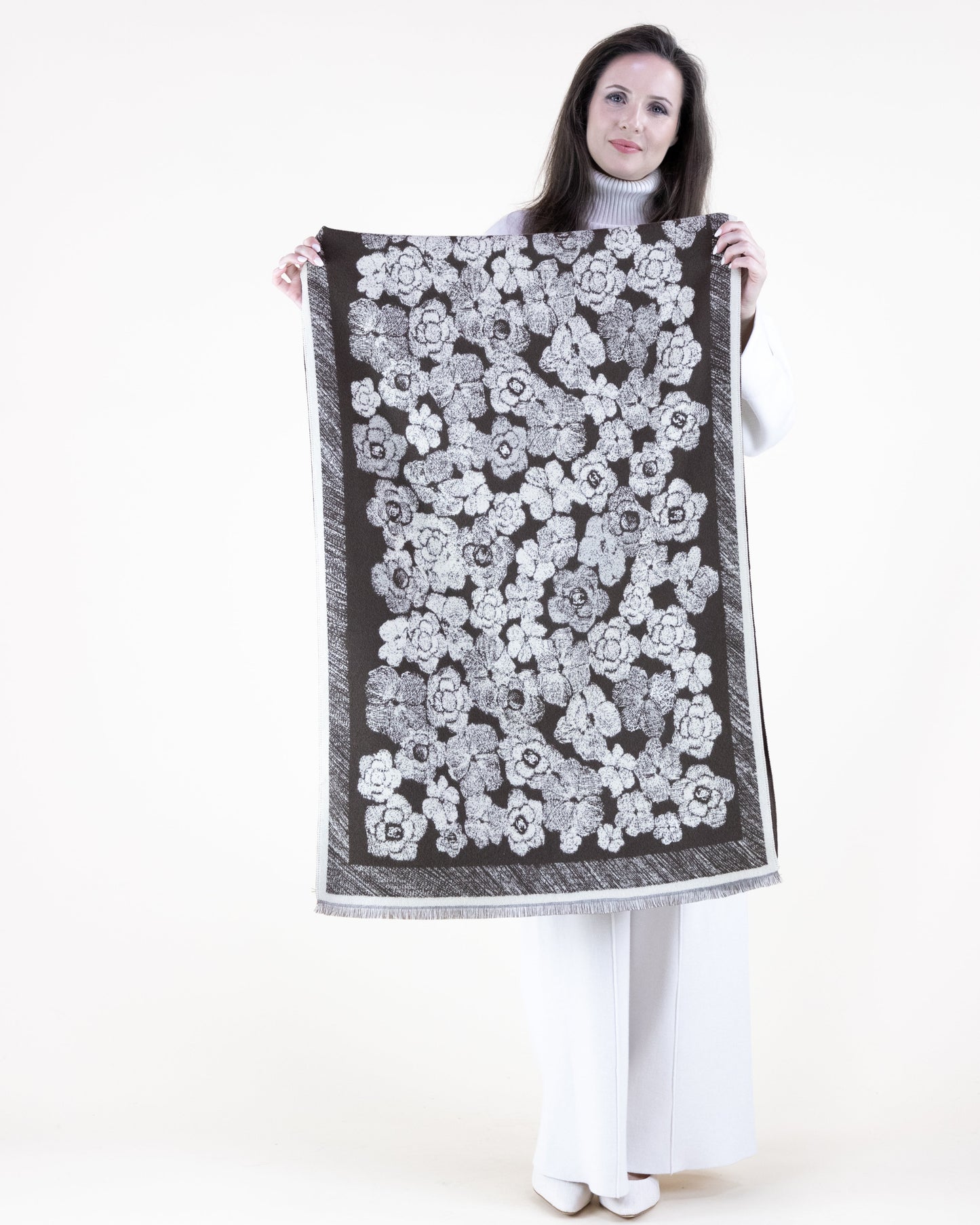 Rosette Bunches Scarf