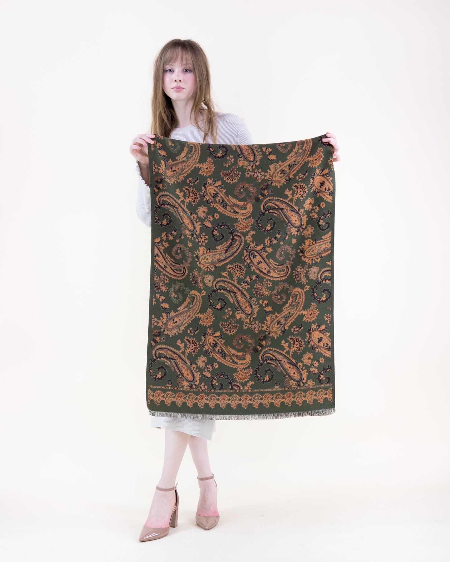 Paisley Tapestry Scarf