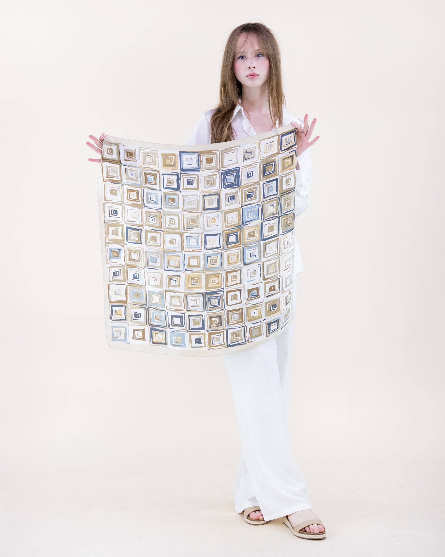 Multi Concentric Squares Satin Small Square Scarf