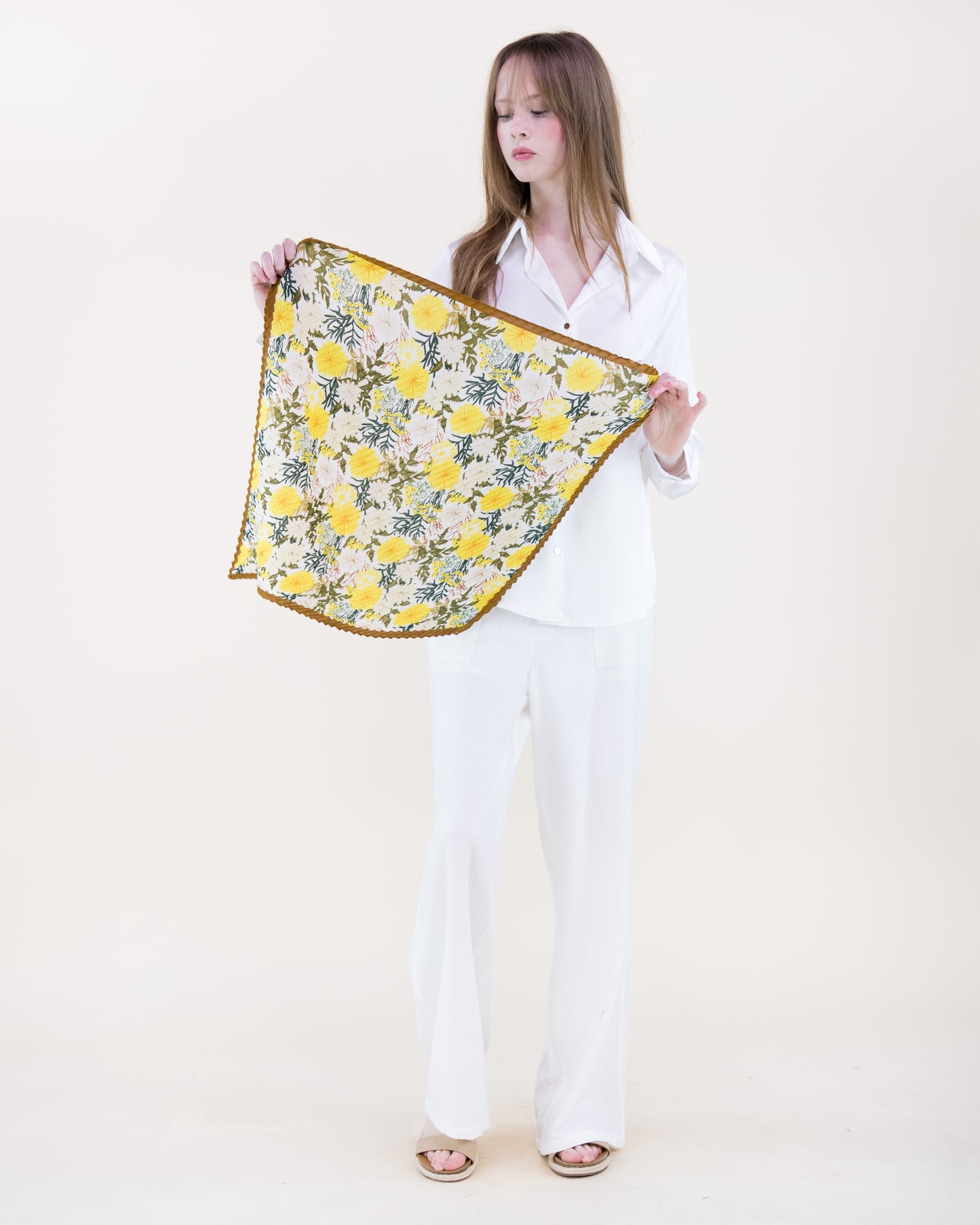 Branching Crinkle Small Square Scarf