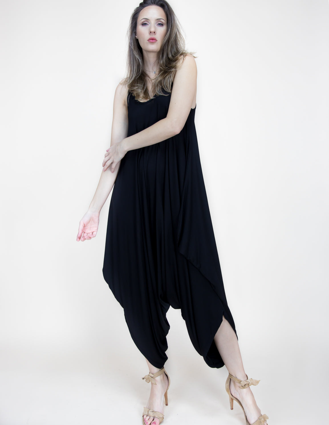 Spaghetti V-Neck Harem Jumpsuit Loose Long Baggy Romper