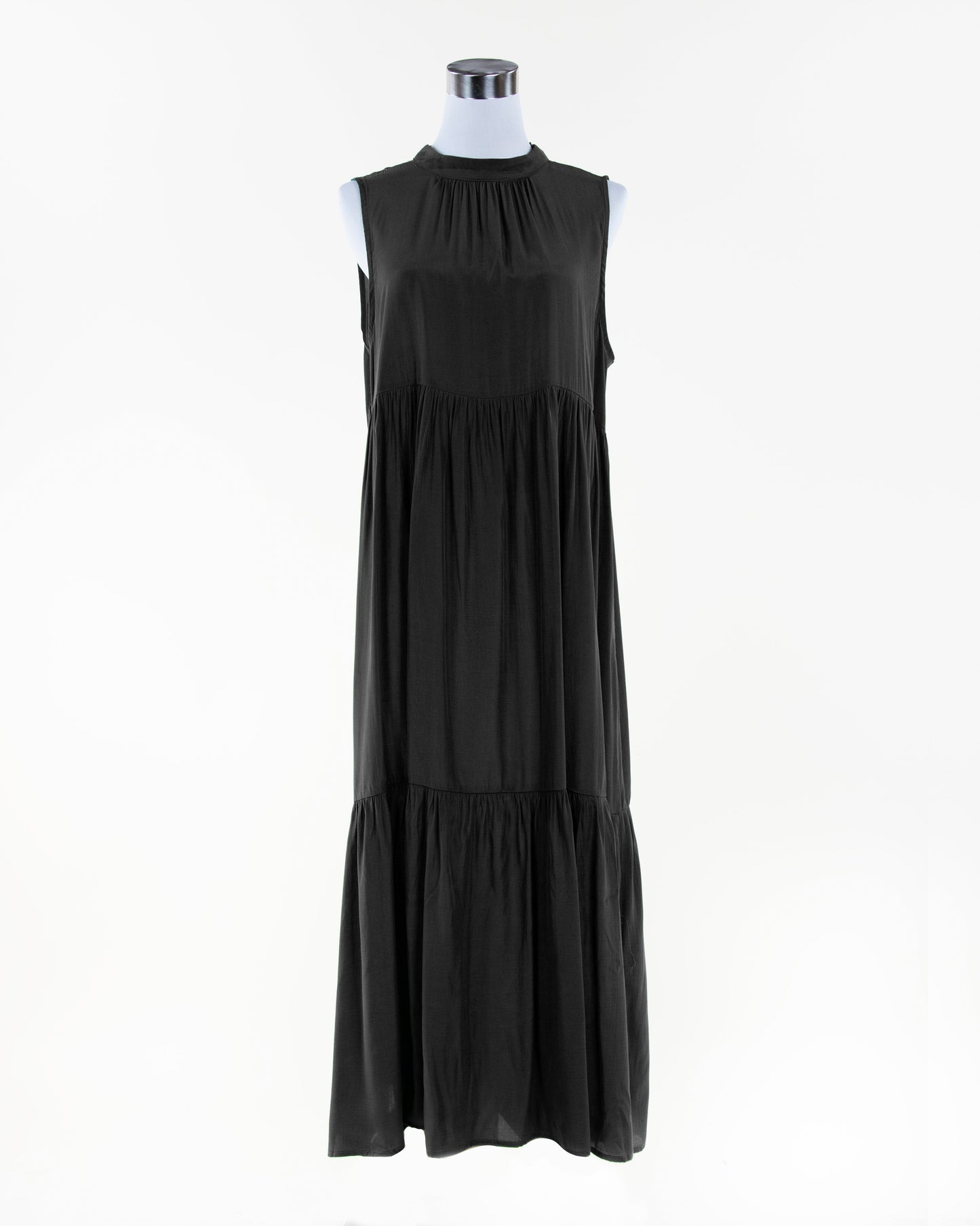 Silky Feel Sleeveless Tiered Midi Dress