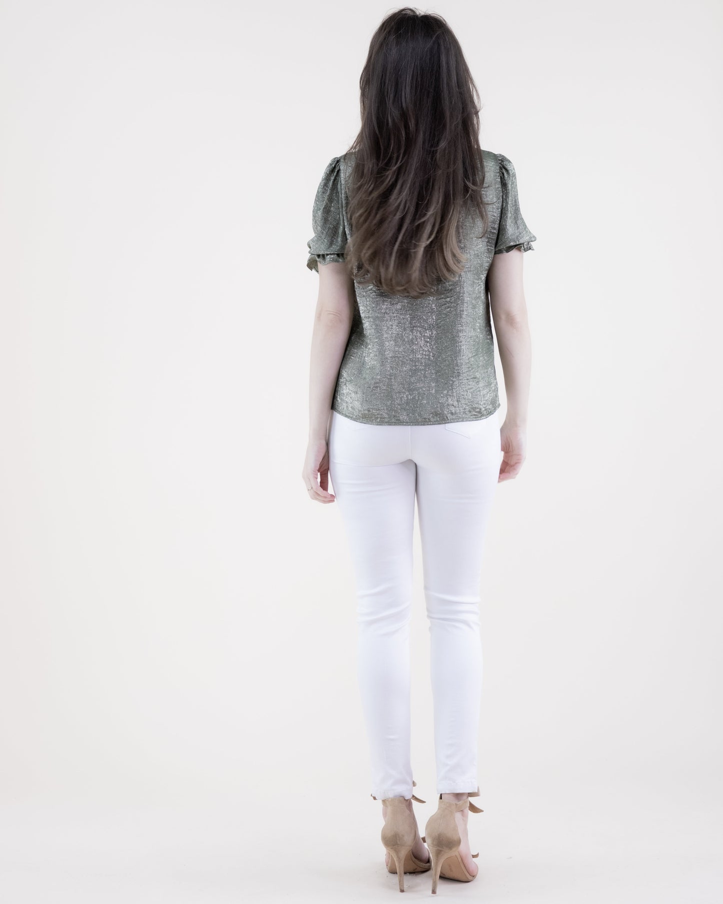 Metallic Short Sleeve Button-up Rufffle Collar Shirt