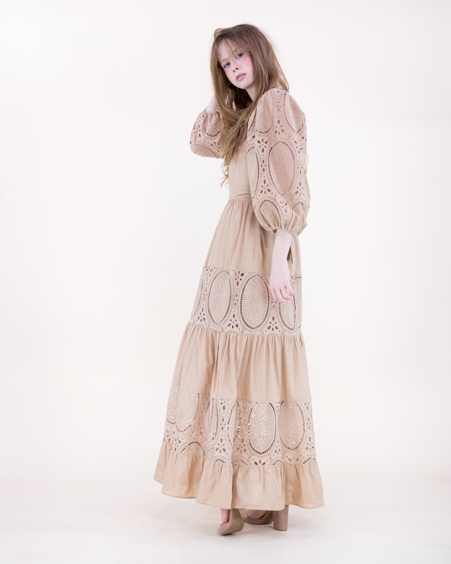 Garden Flora Lace Blouson Sleeve Maxi Dress