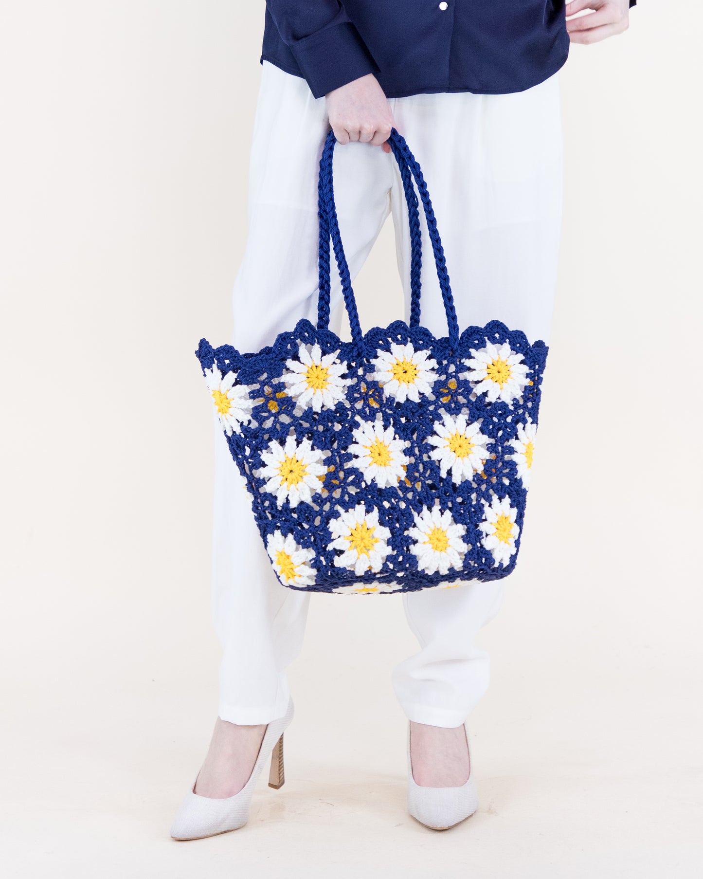 Hand Knitted Crochet Daisy Tote Bag