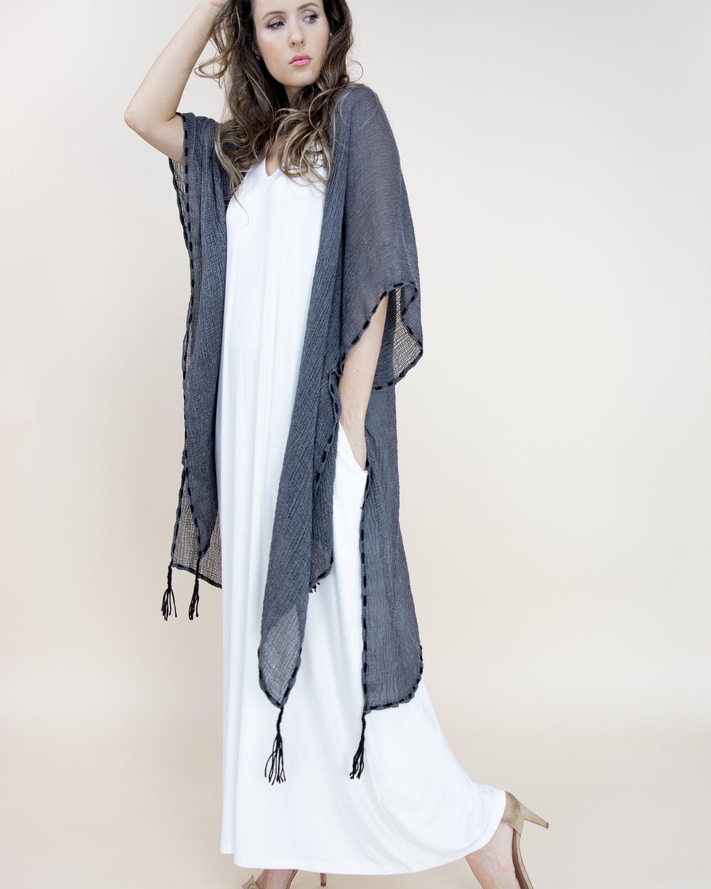 Crinkle Linen Kimono w/ Embroidery Edge Stitches