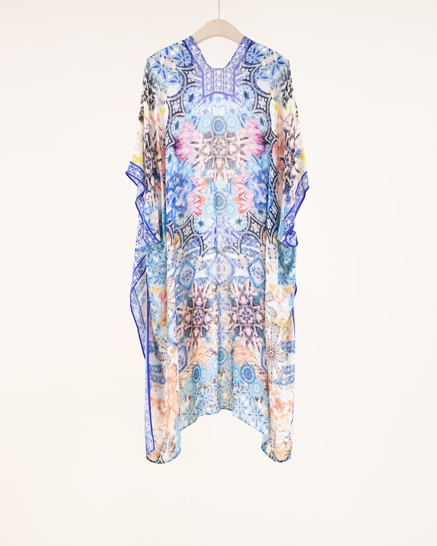 Dreamy Kaleidoscope Ornate Border Print Kimono